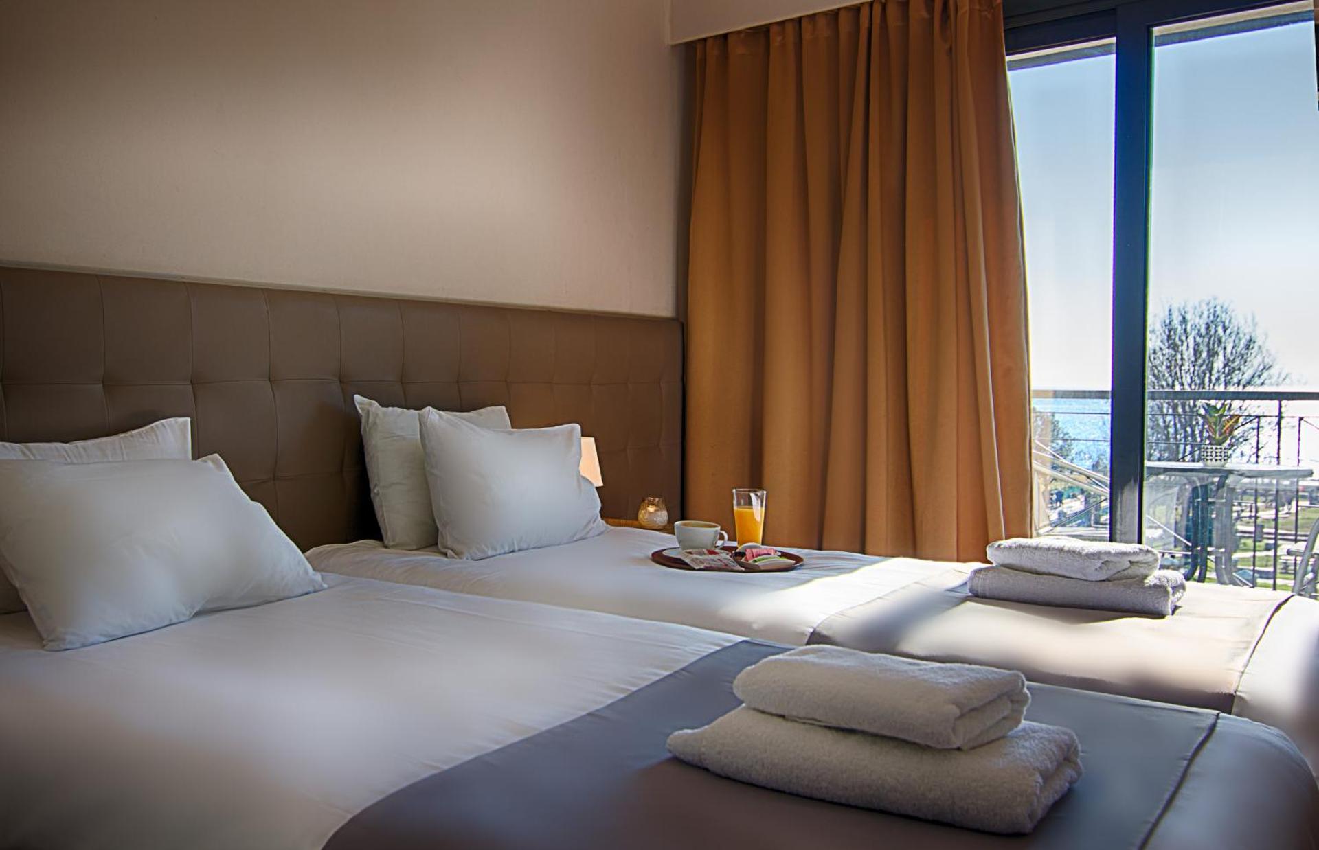 Galaxy Hotel - Photo 30