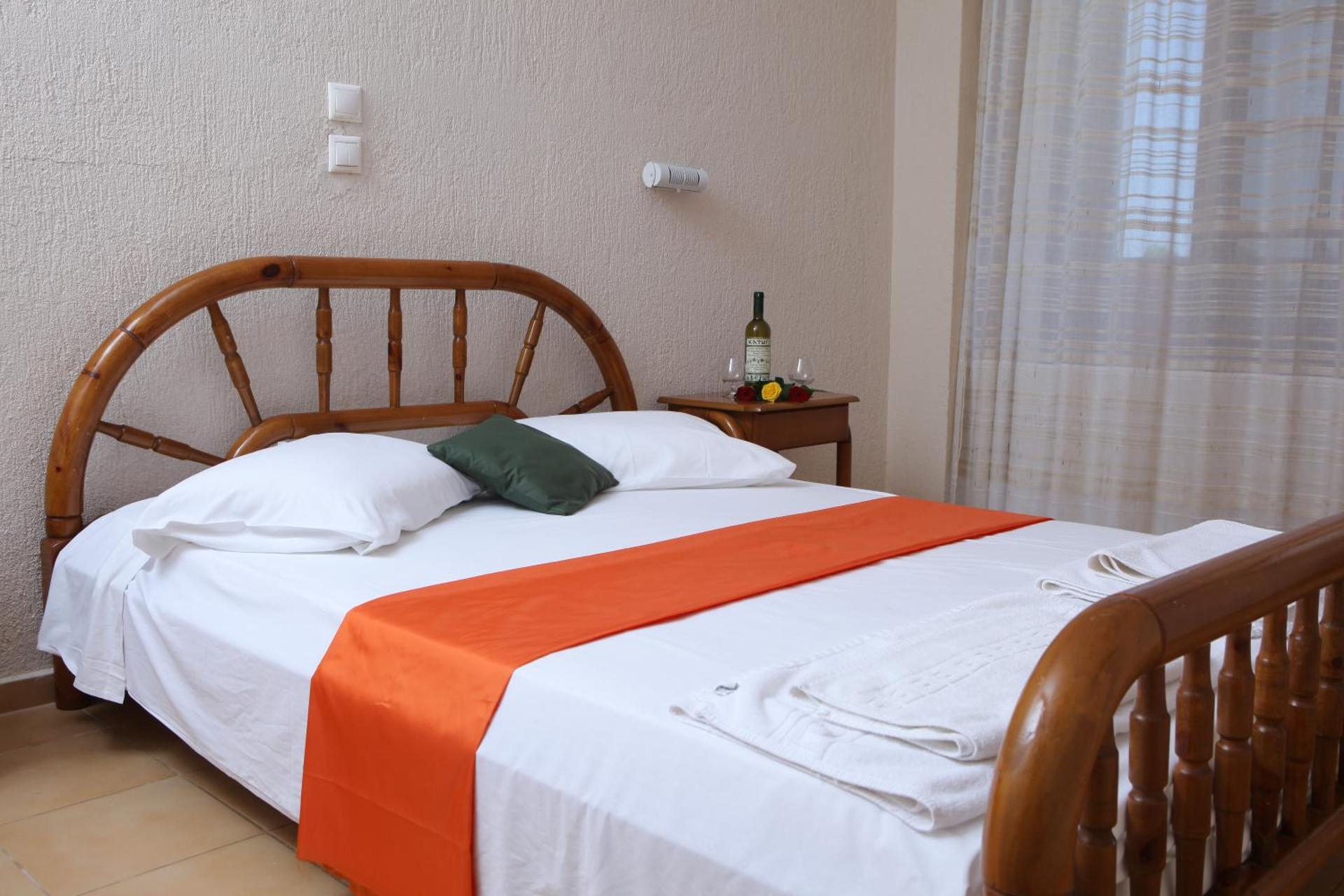 Galaxy Hotel - Photo 2