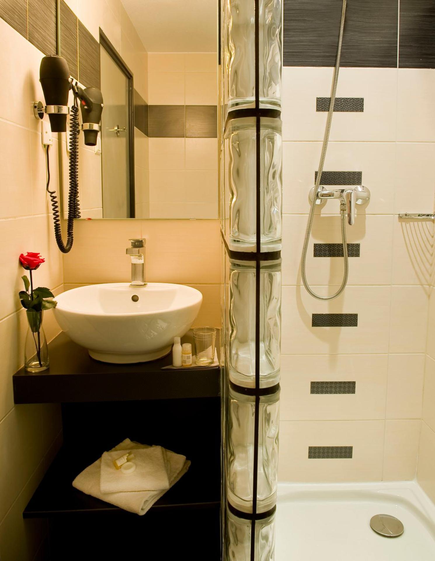 Hôtel Carré Vieux Port - Photo 41