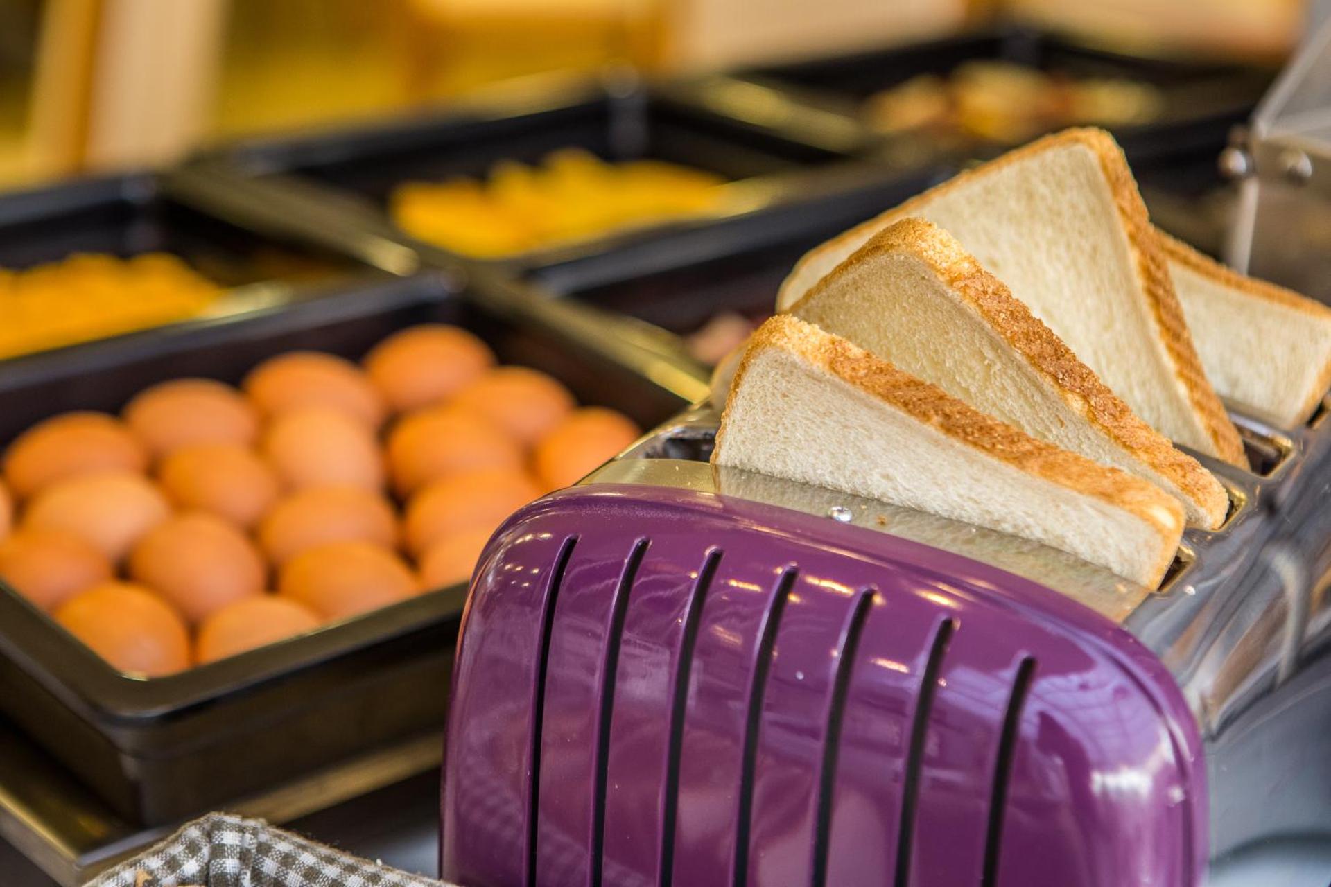 Airotel Parthenon - Photo 30