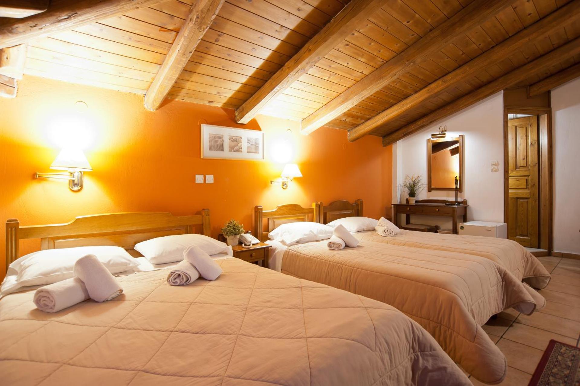 Family Room 4 Adults