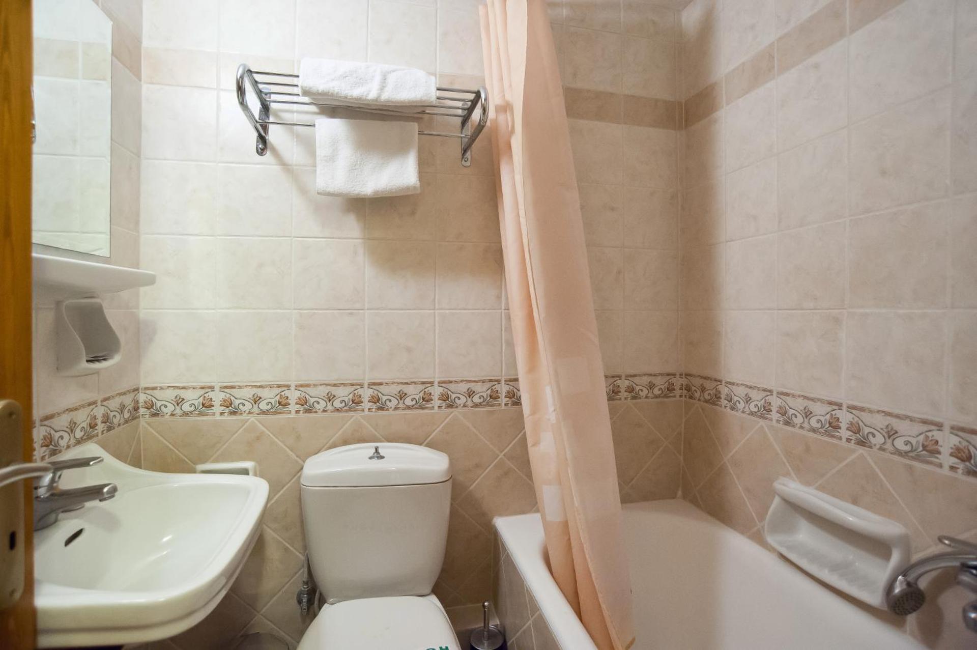 Pan Hotel - Photo 23