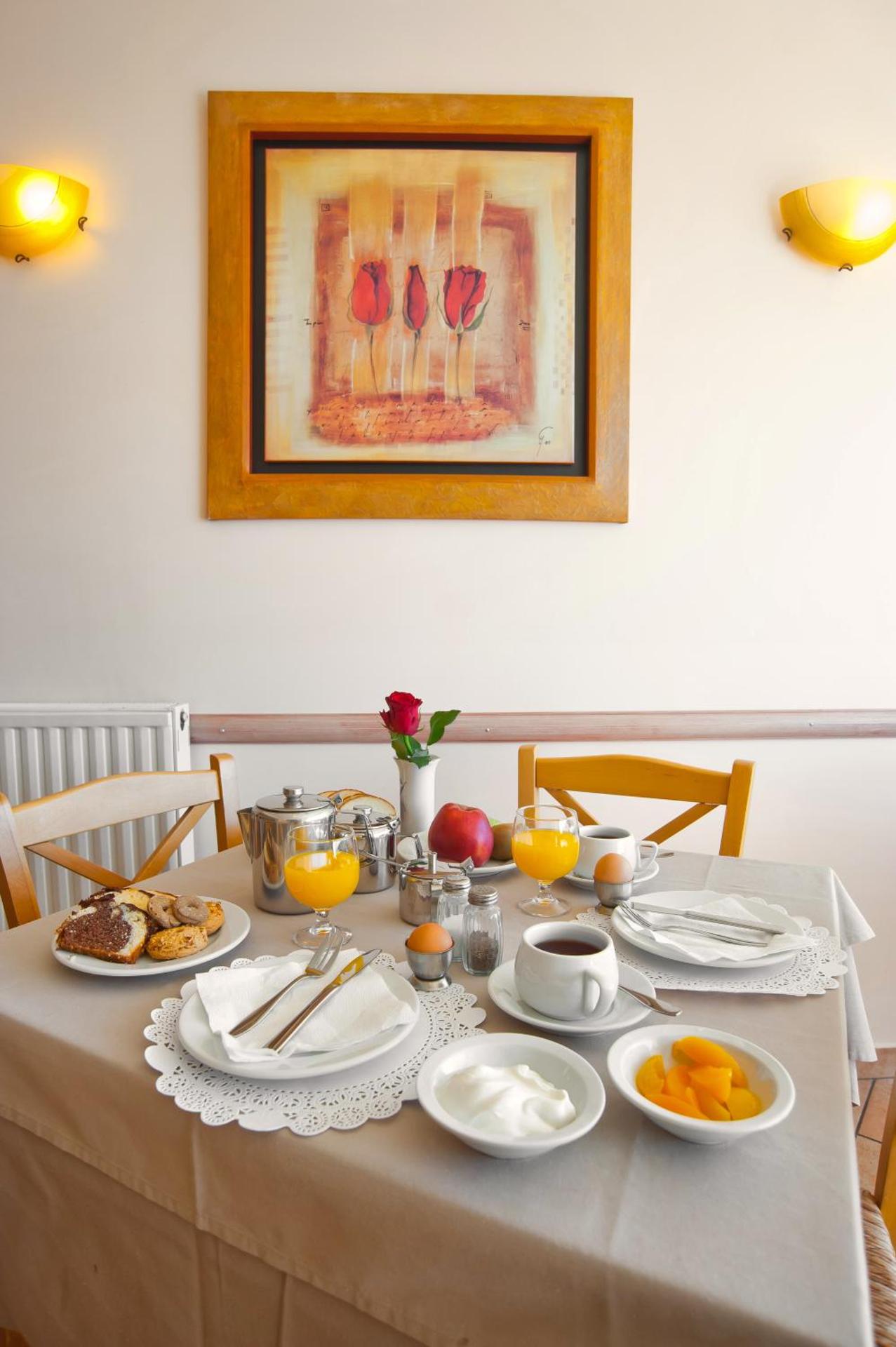 Pan Hotel - Photo 12