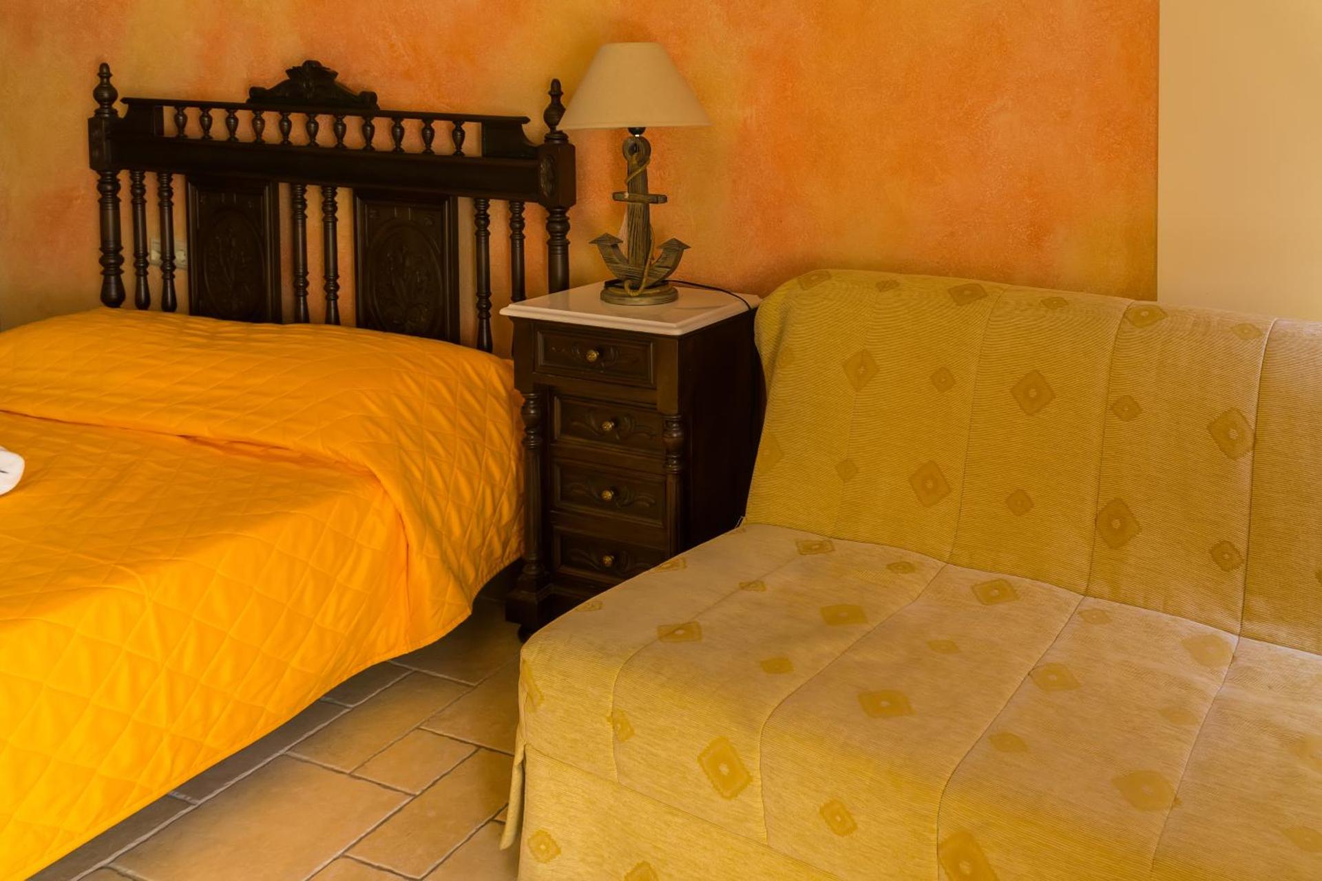 ''EPAVLIS boutique GALAXIDI'' - Photo 30