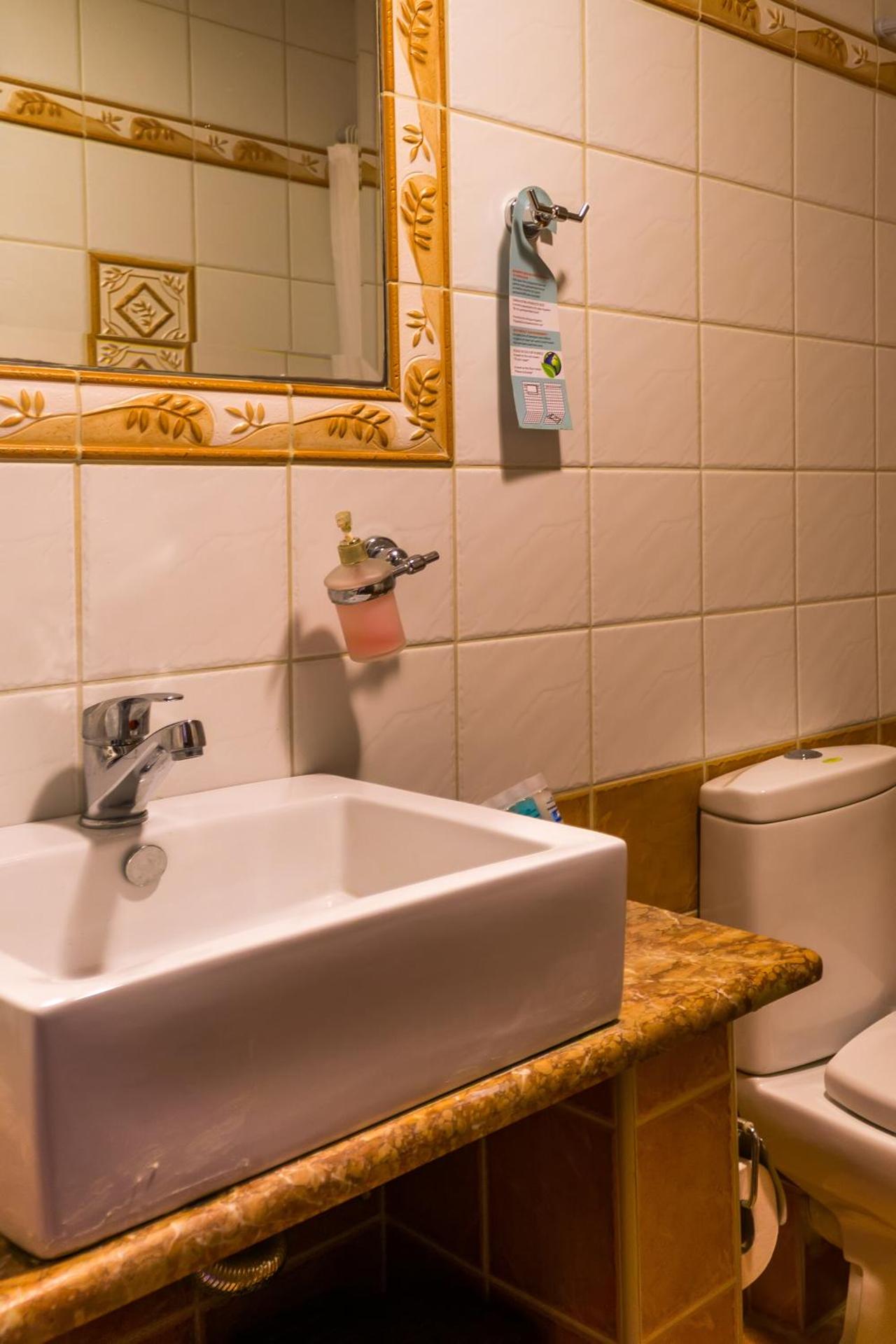 ''EPAVLIS boutique GALAXIDI'' - Photo 29