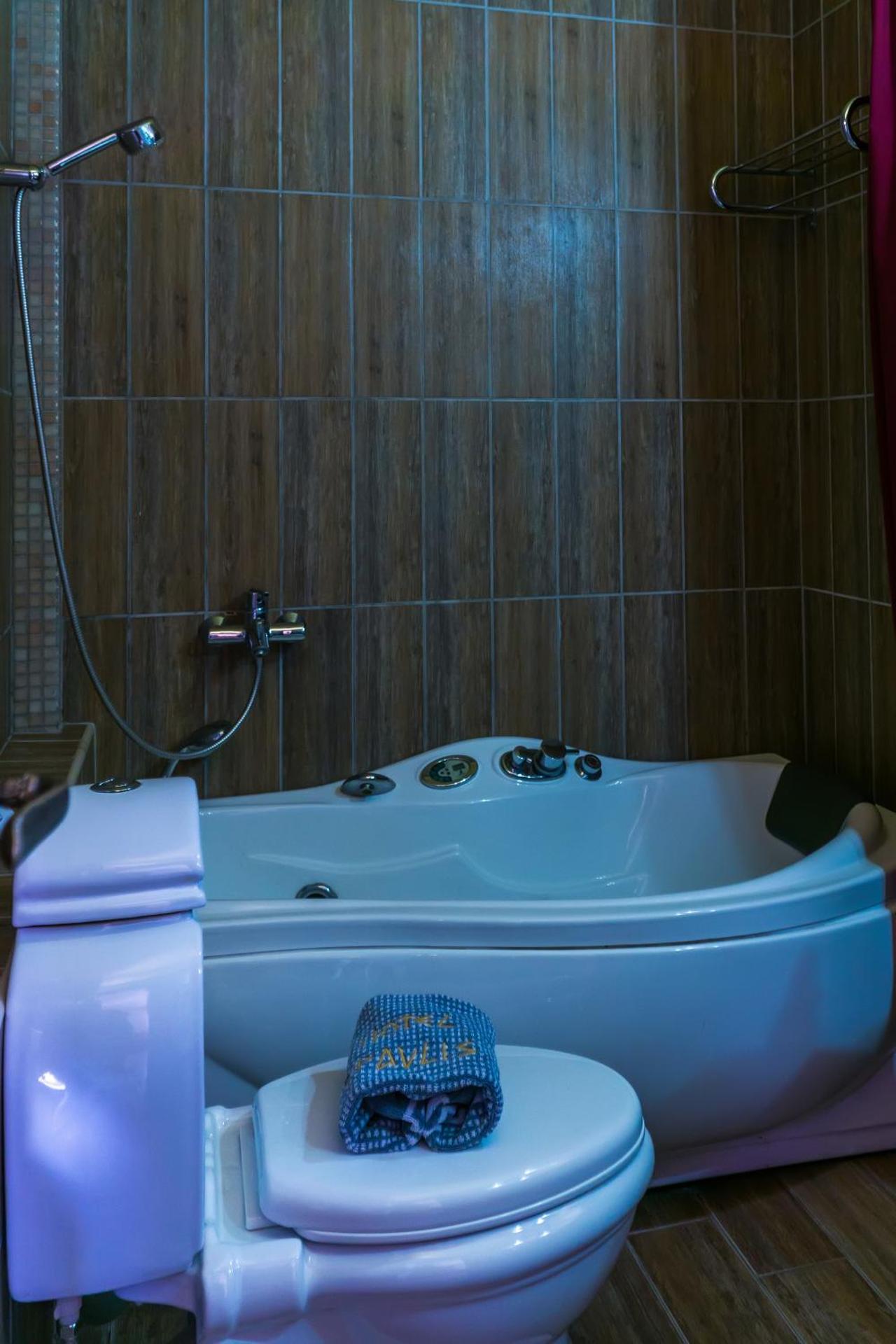 ''EPAVLIS boutique GALAXIDI'' - Photo 46