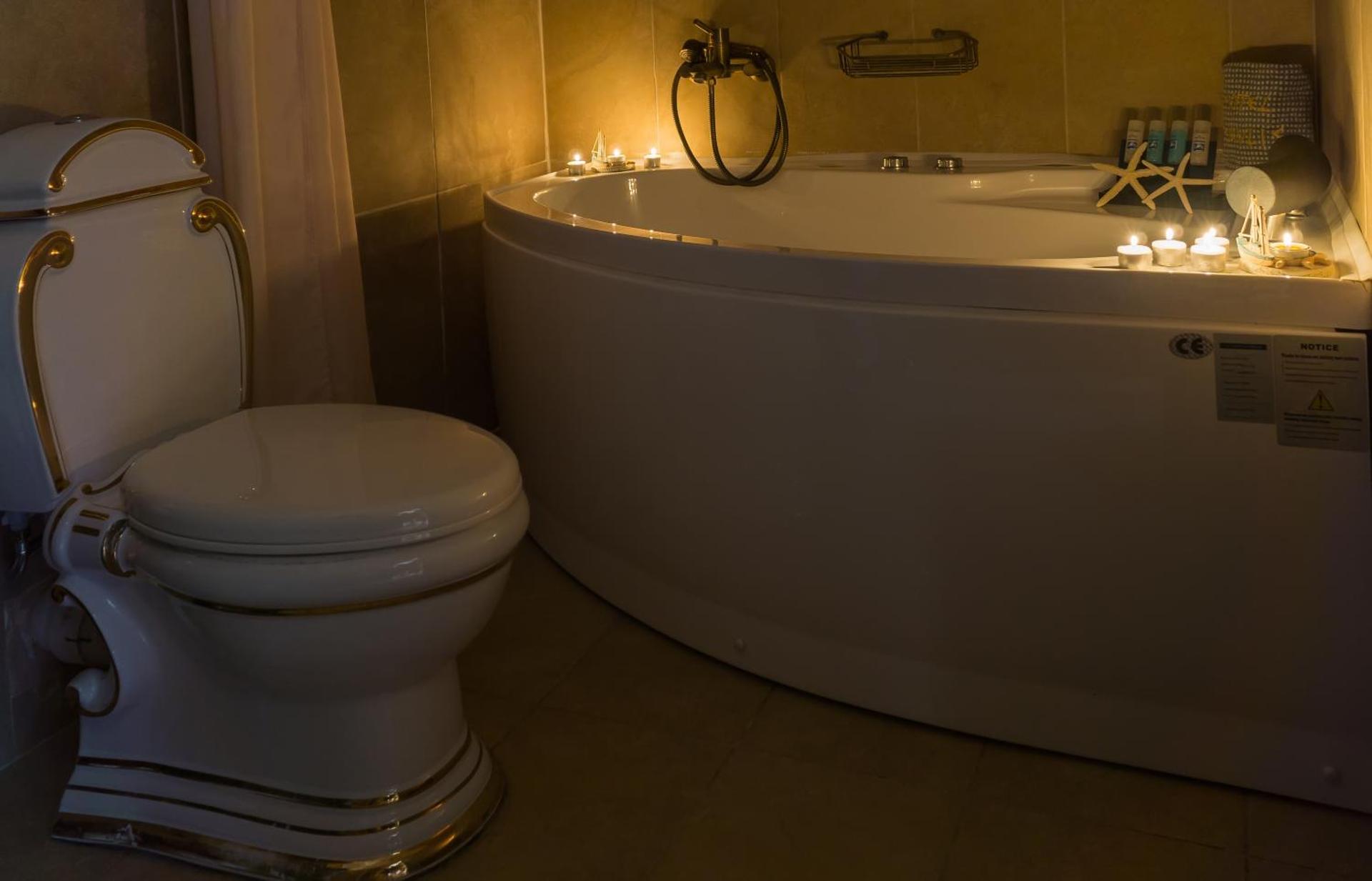 ''EPAVLIS boutique GALAXIDI'' - Photo 14