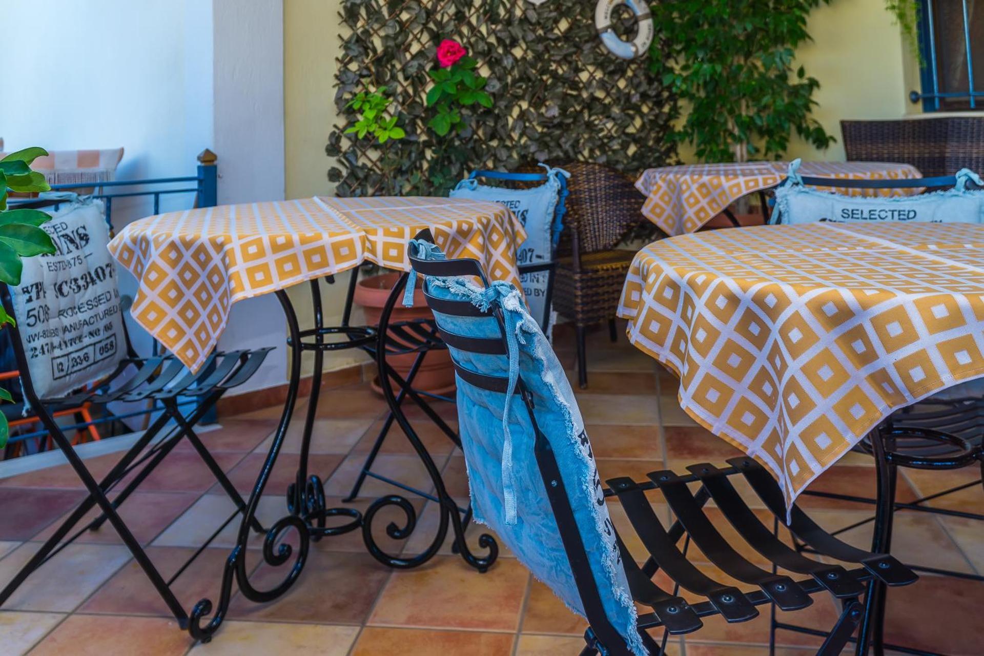 ''EPAVLIS boutique GALAXIDI'' - Photo 192