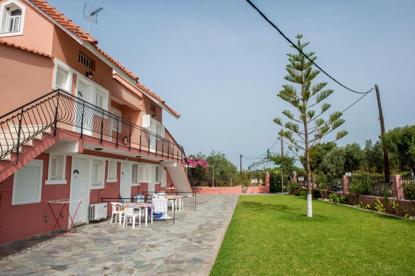 Paradise Studios - Photo 37