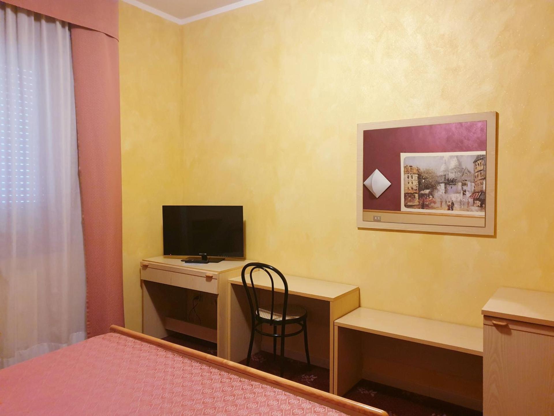 HOTEL PARADISO - Photo 49