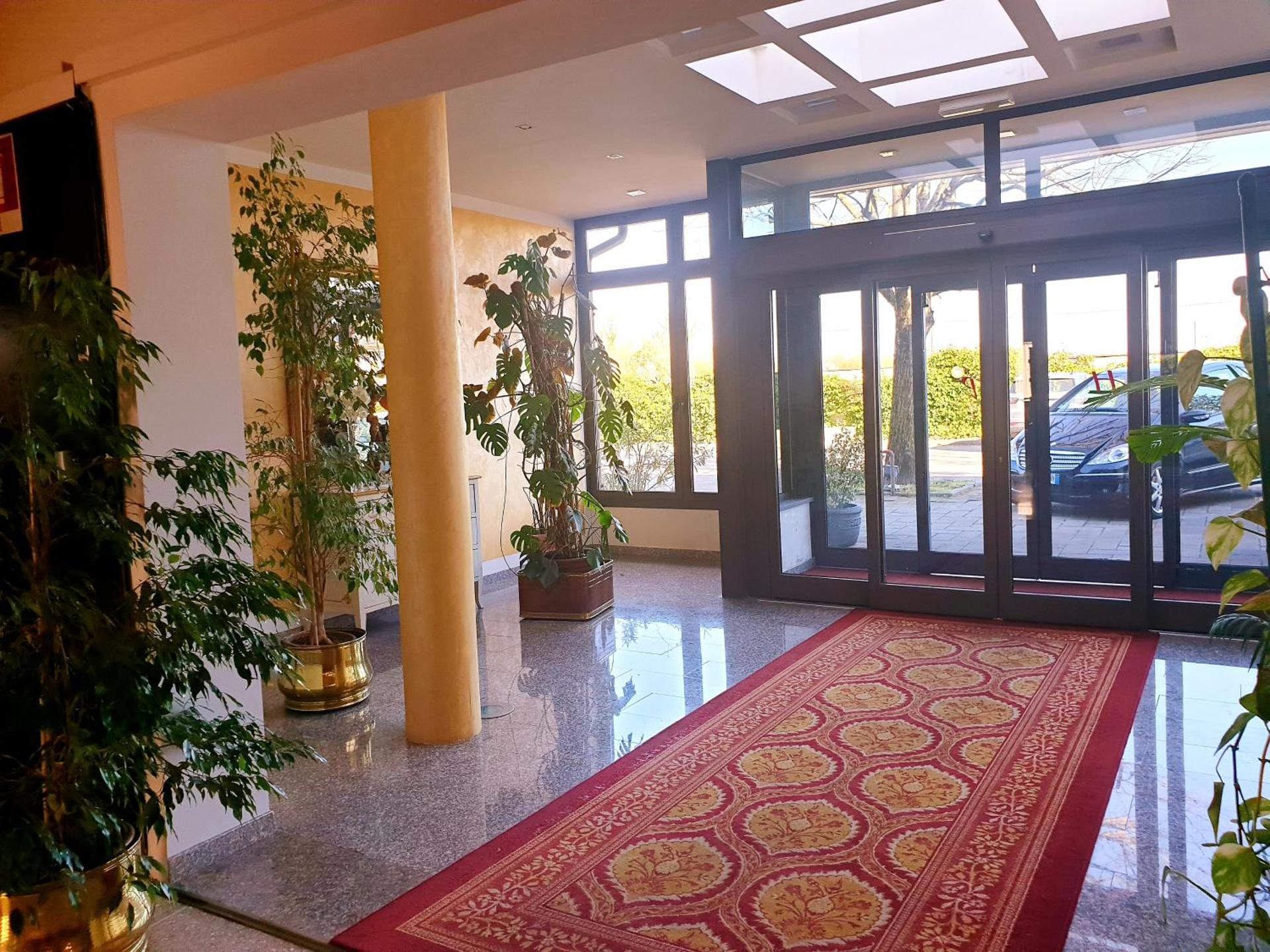 HOTEL PARADISO - Photo 77