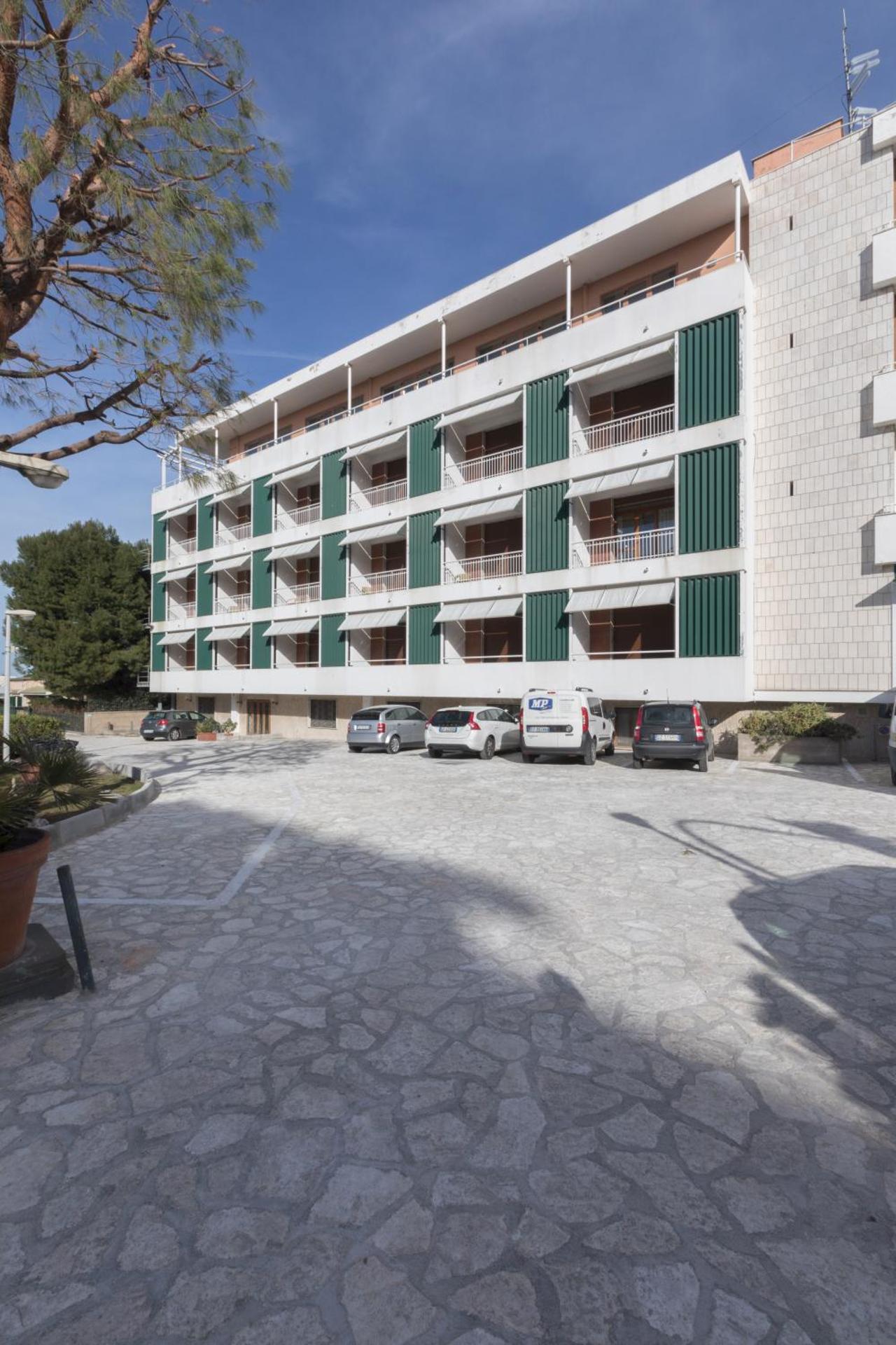 Hotel La Baia - Photo 42