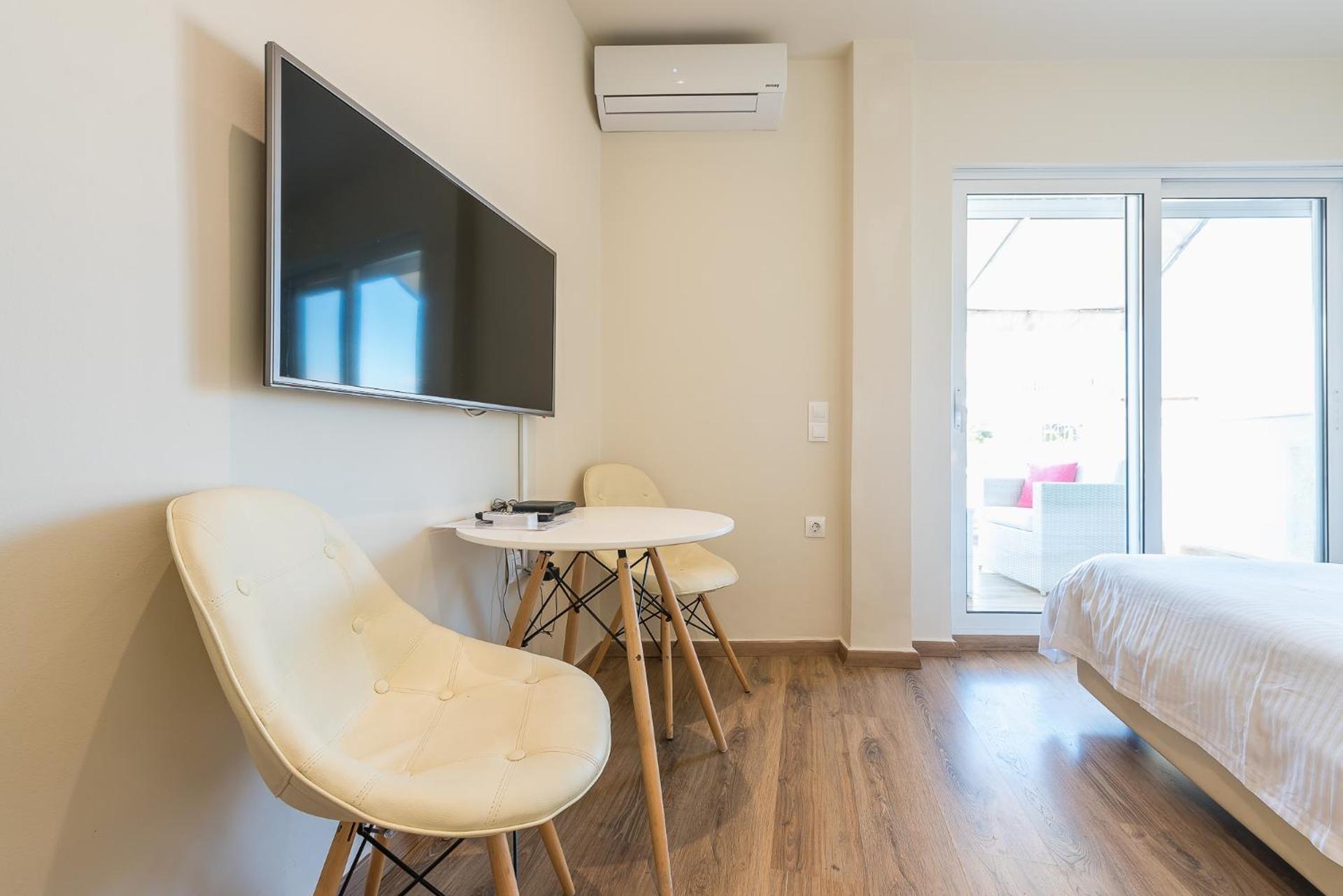 Stunning Acropolis view at City Center - Photo 8