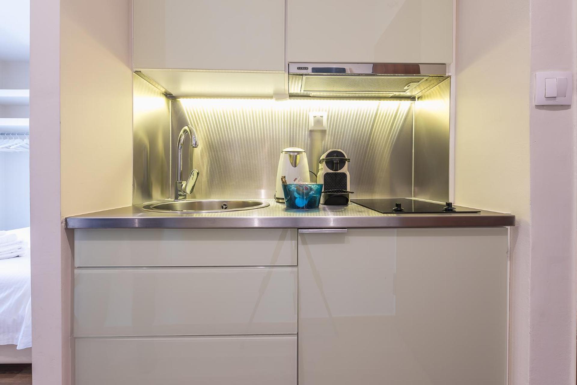 Stunning Acropolis view at City Center - Photo 14