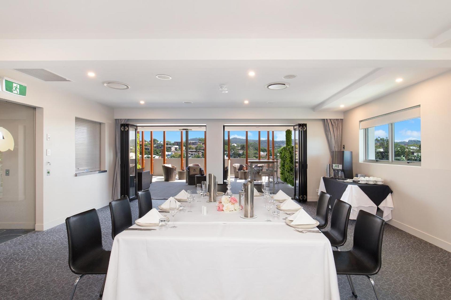 Jephson Hotel & Apartments - Photo 19