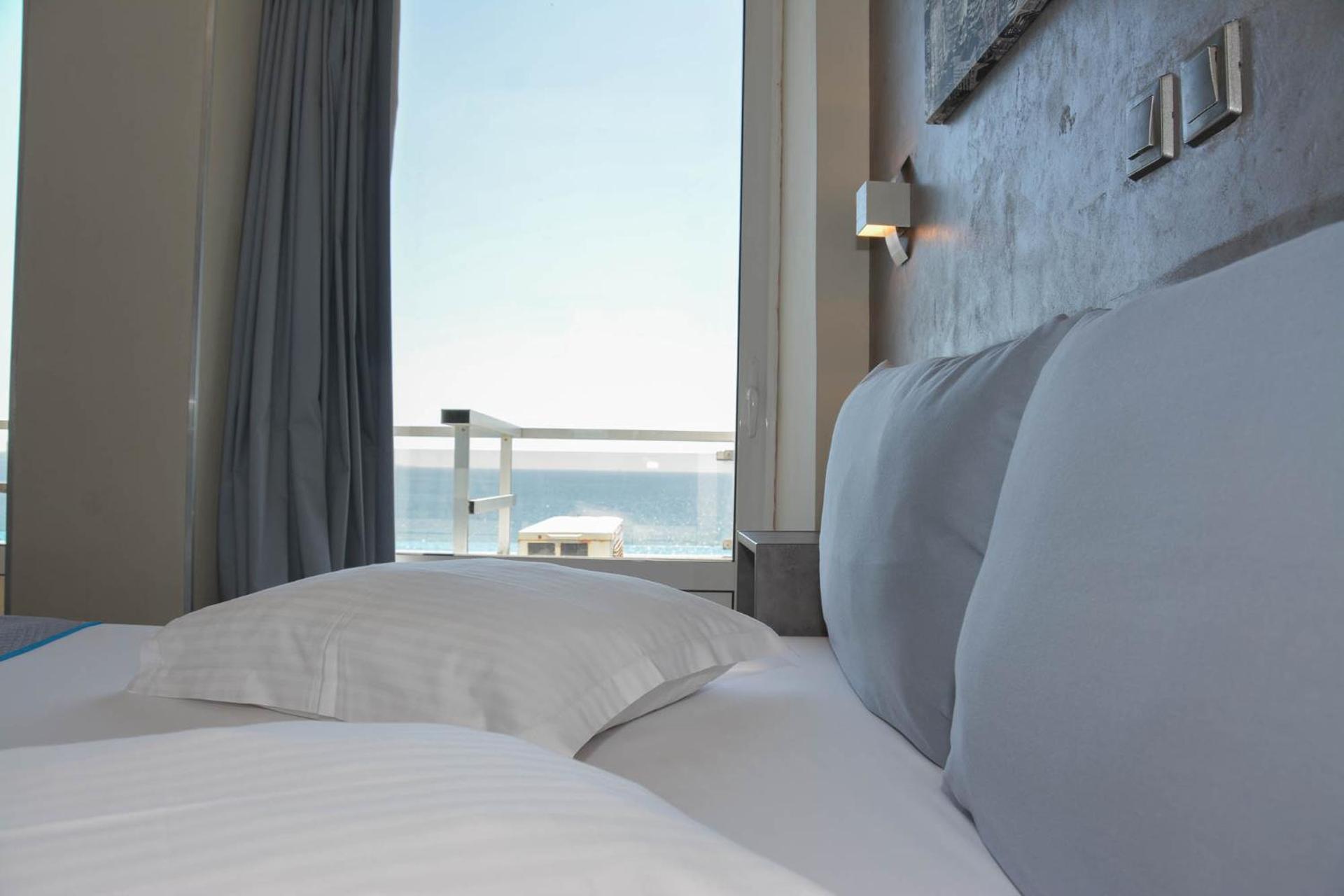 Scorpios Sea Side Hotel - Photo 77