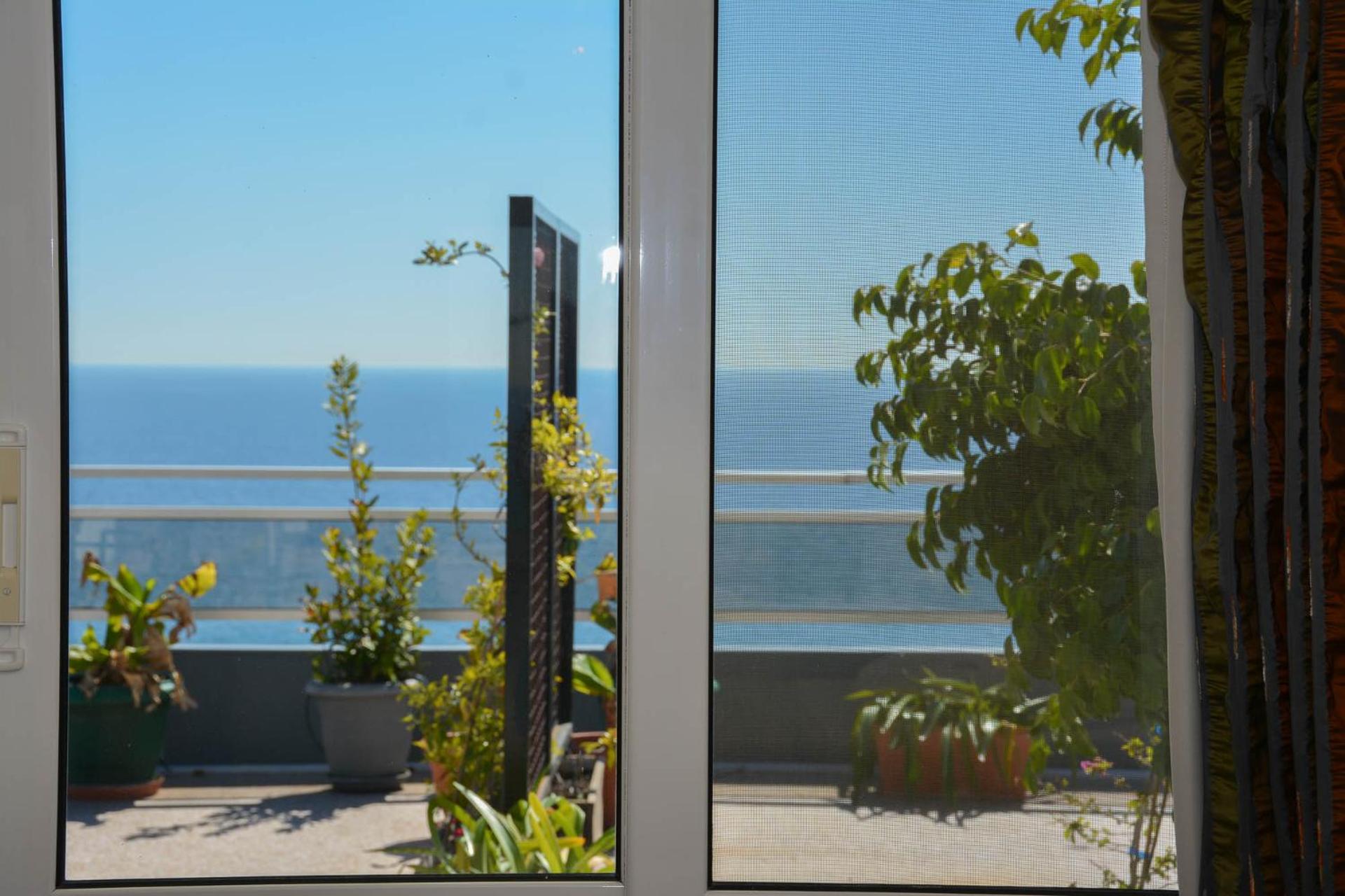 Scorpios Sea Side Hotel - Photo 9