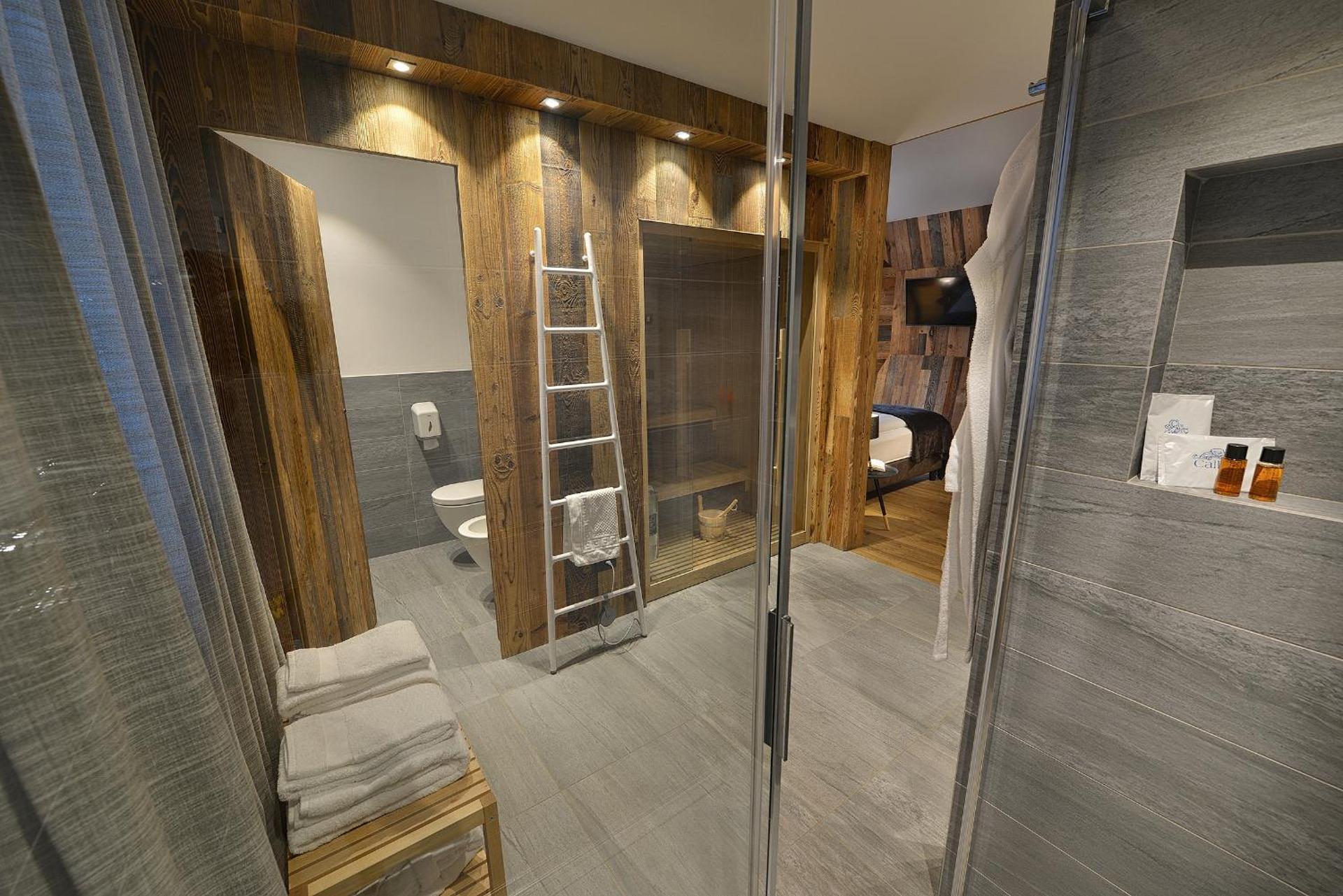 Hotel Piccolo Tibet - Photo 47