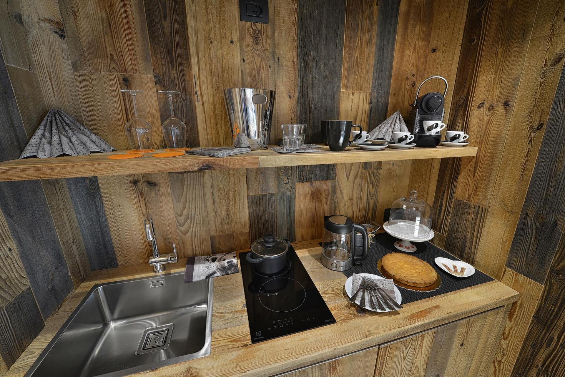 Hotel Piccolo Tibet - Photo 51