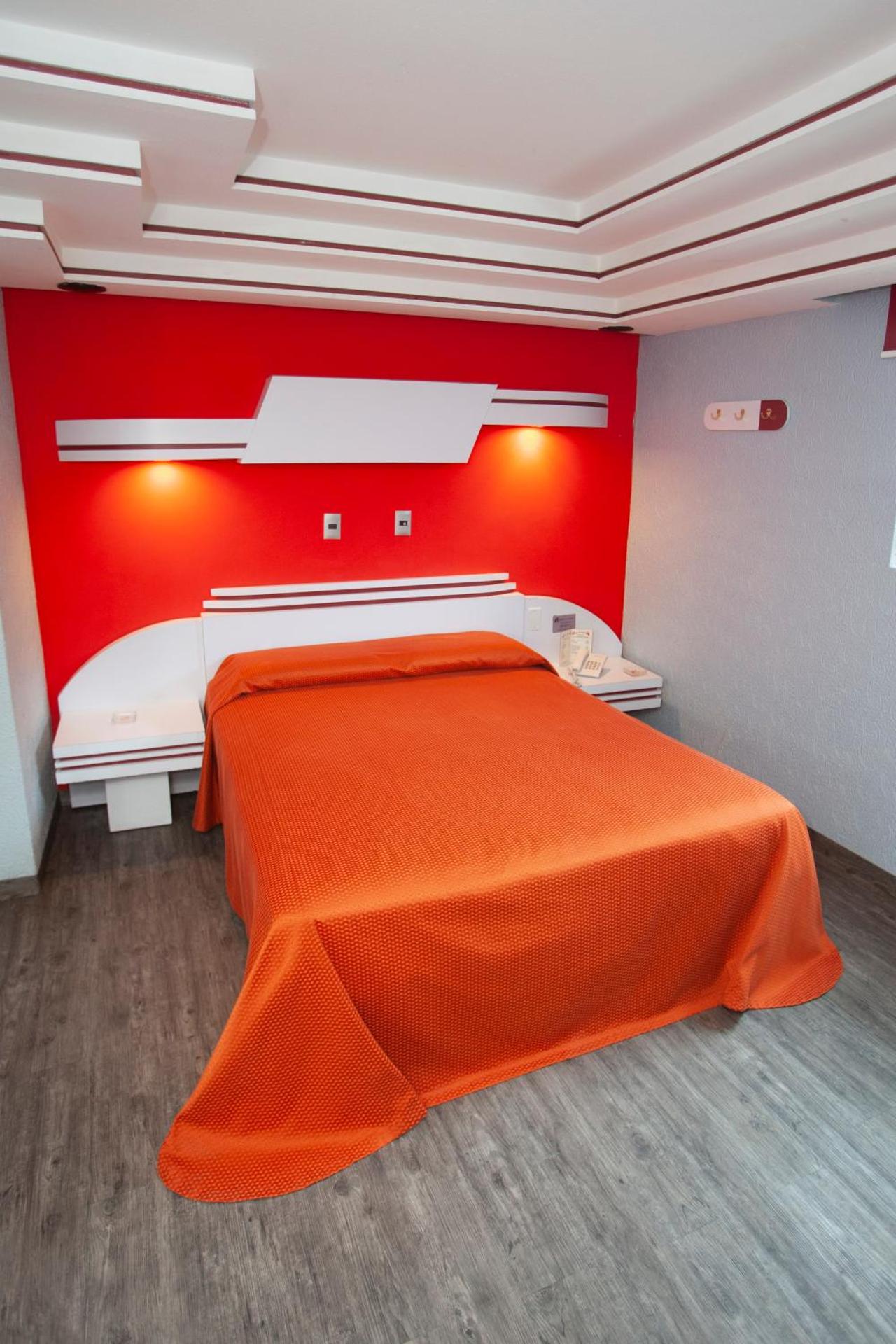 Hotel Ancona - Sólo Adultos - Photo 25