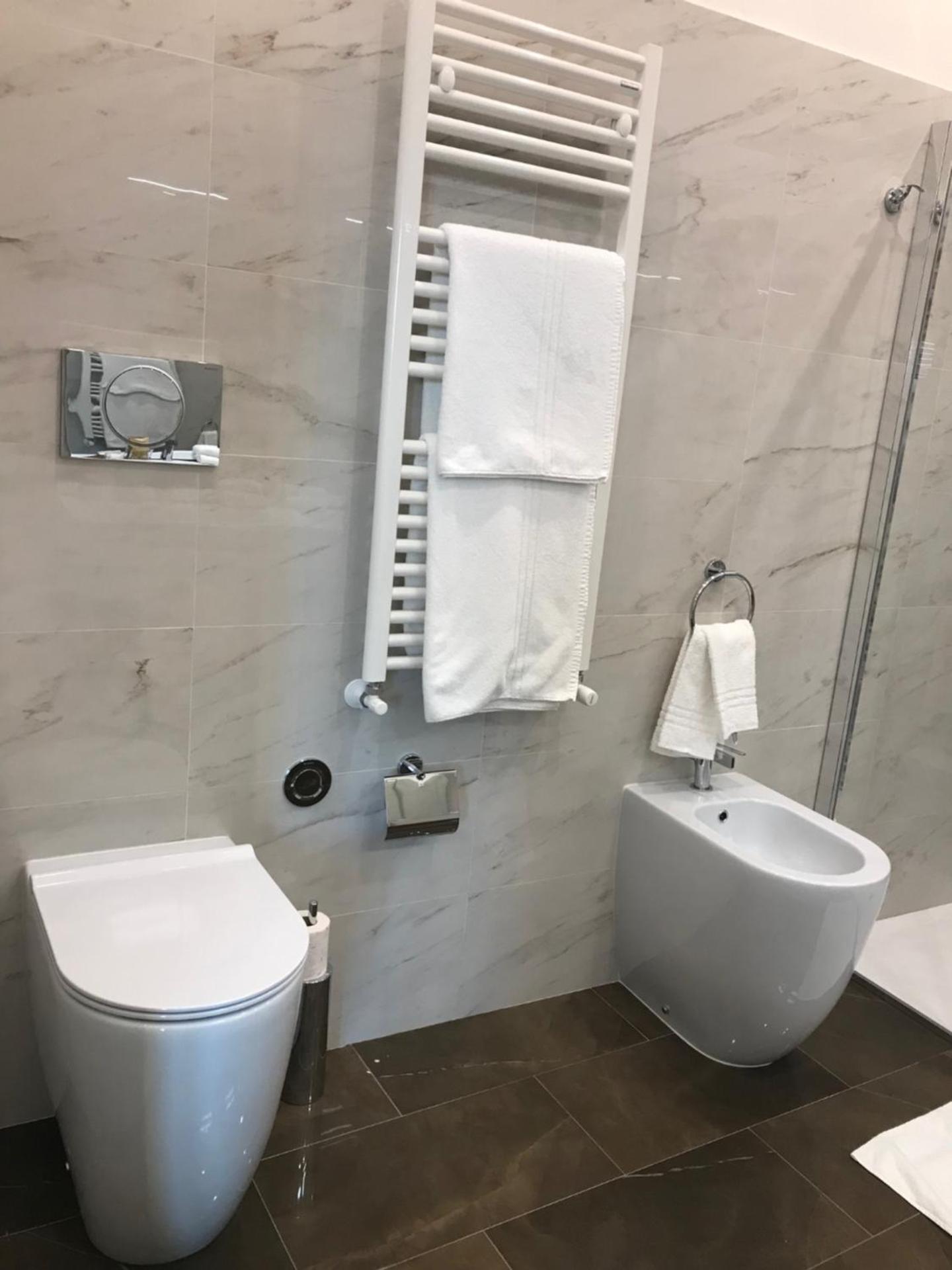 Villa Greta Hotel Rooms & Suites - Photo 41