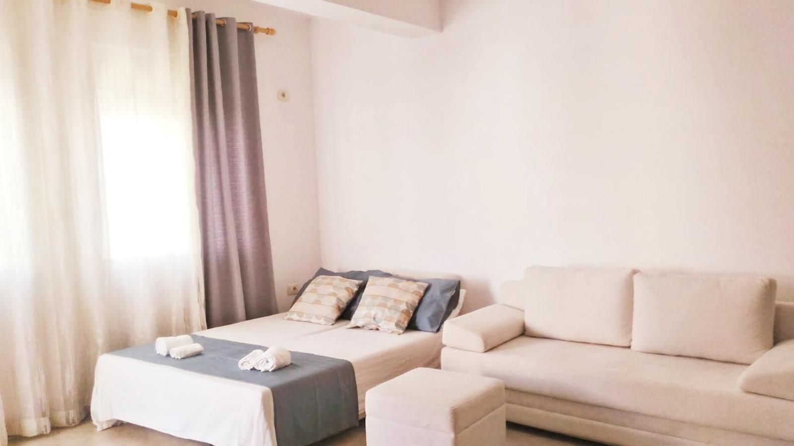 Saranda Apartments - Photo 13