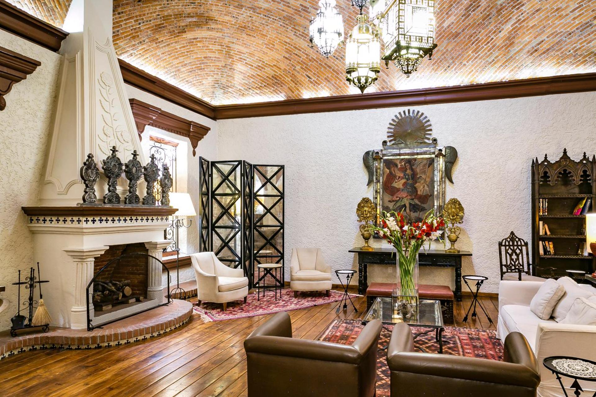 Imperio De Angeles - Photo 58