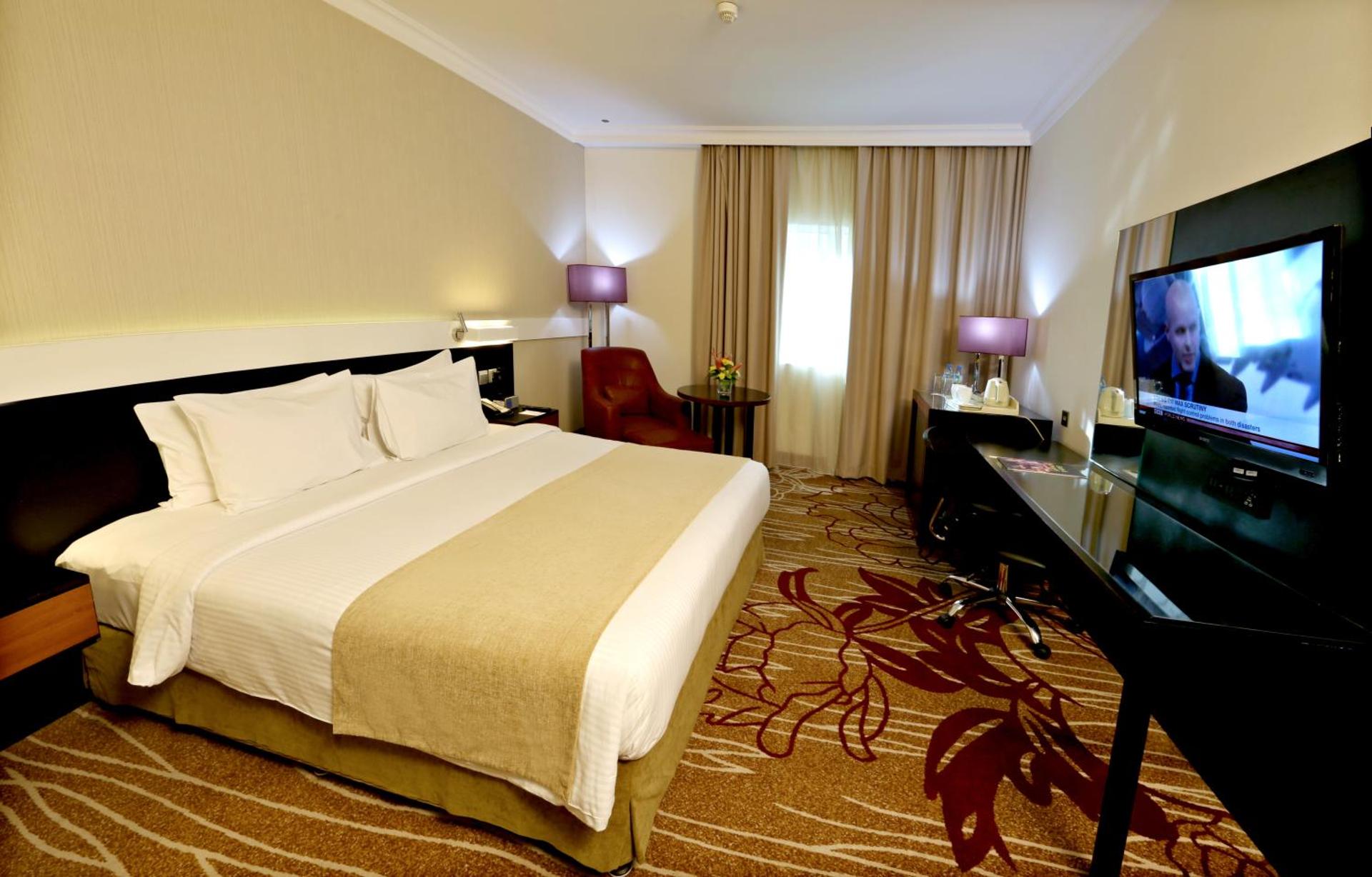 Executive King Room with 20% off F&B