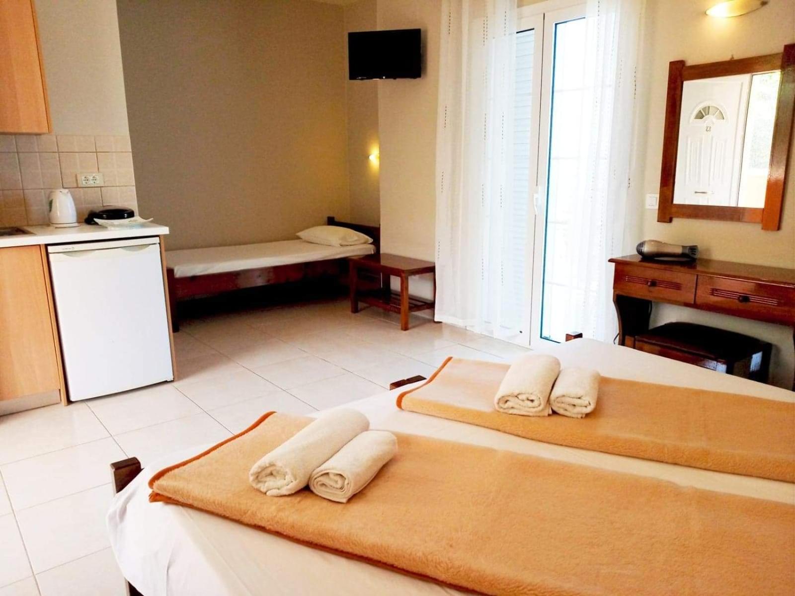 Oskars Studios & Apartments - Photo 53