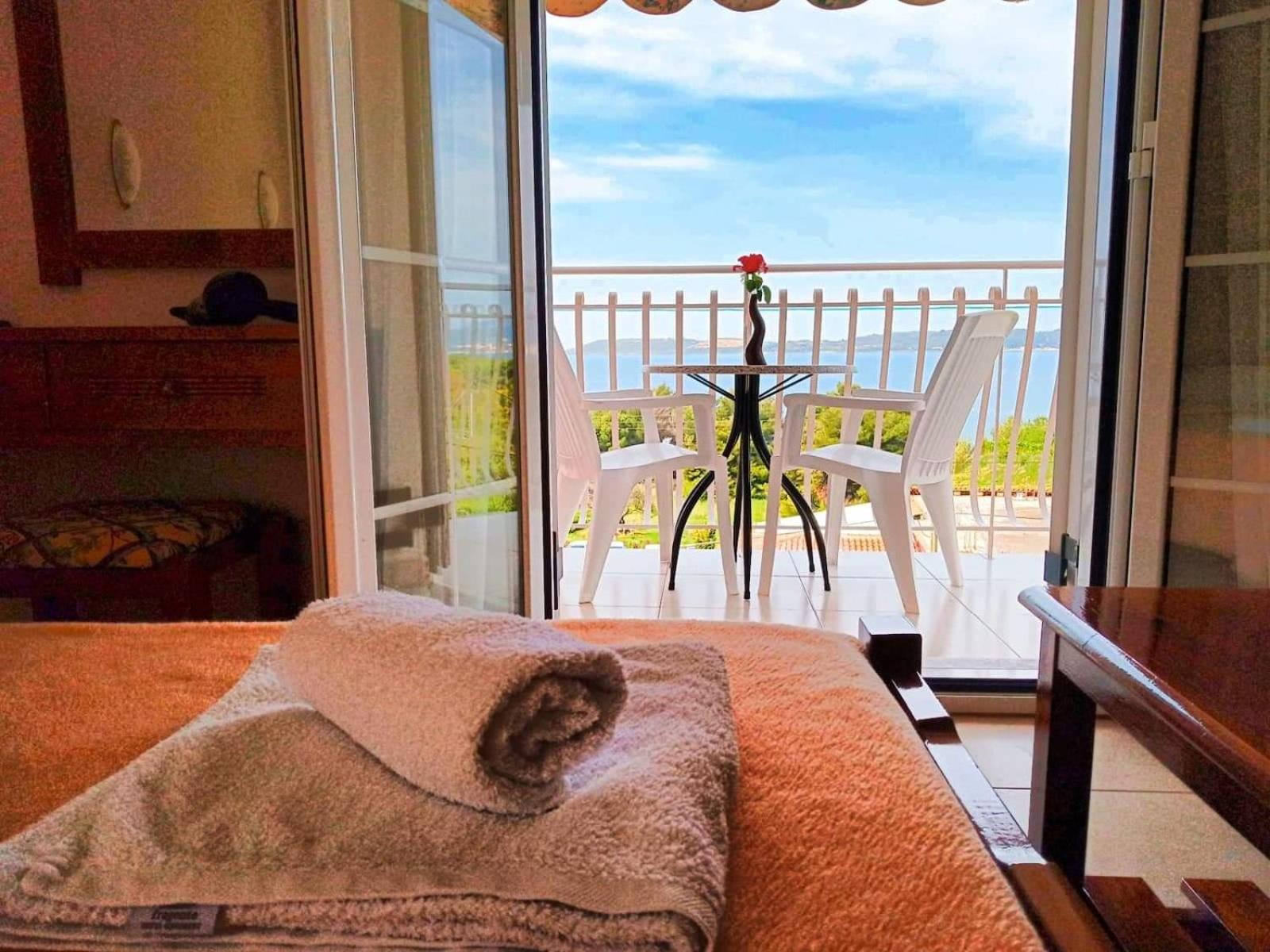 Oskars Studios & Apartments - Photo 105