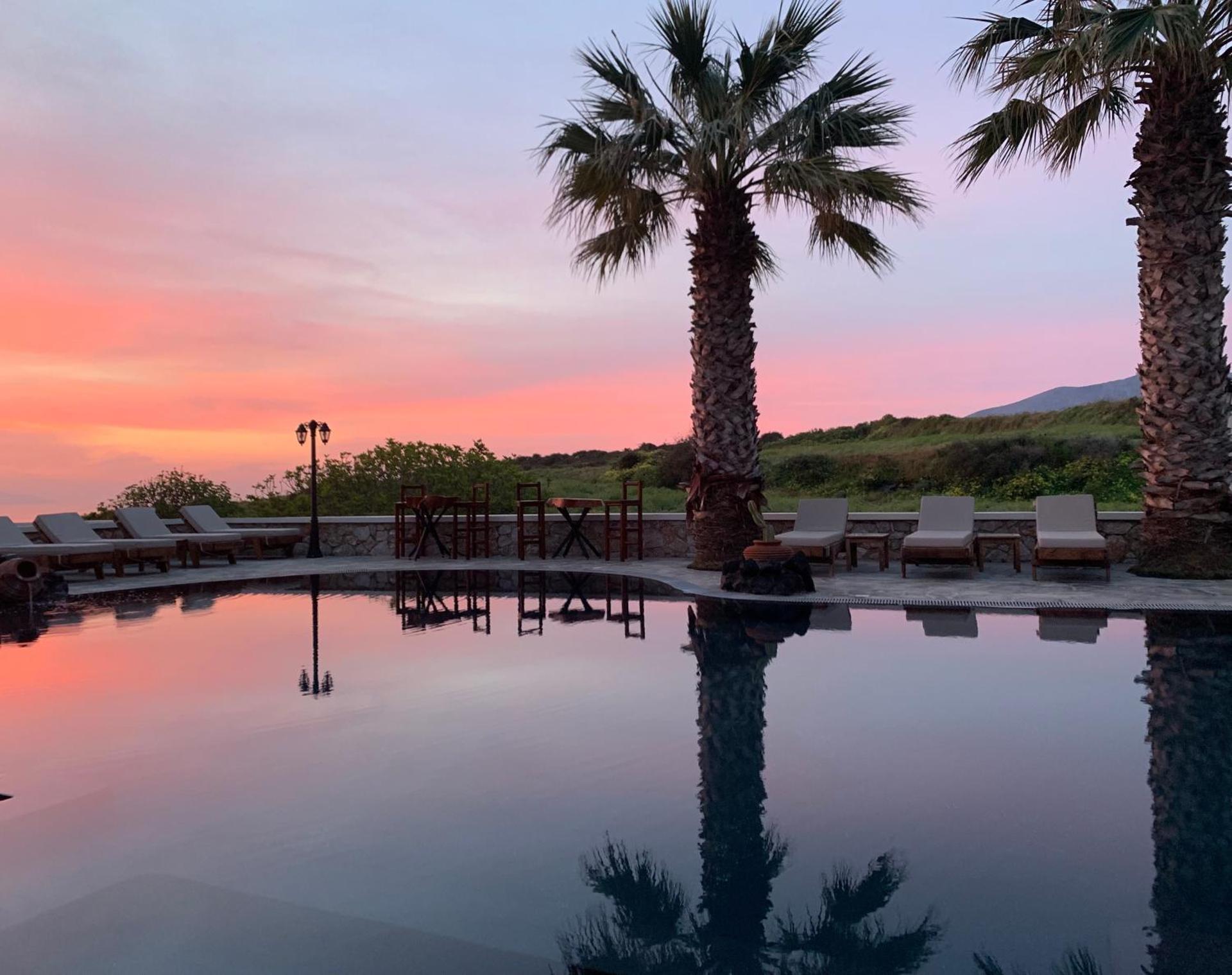 Villa Manos Hotel - Photo 42