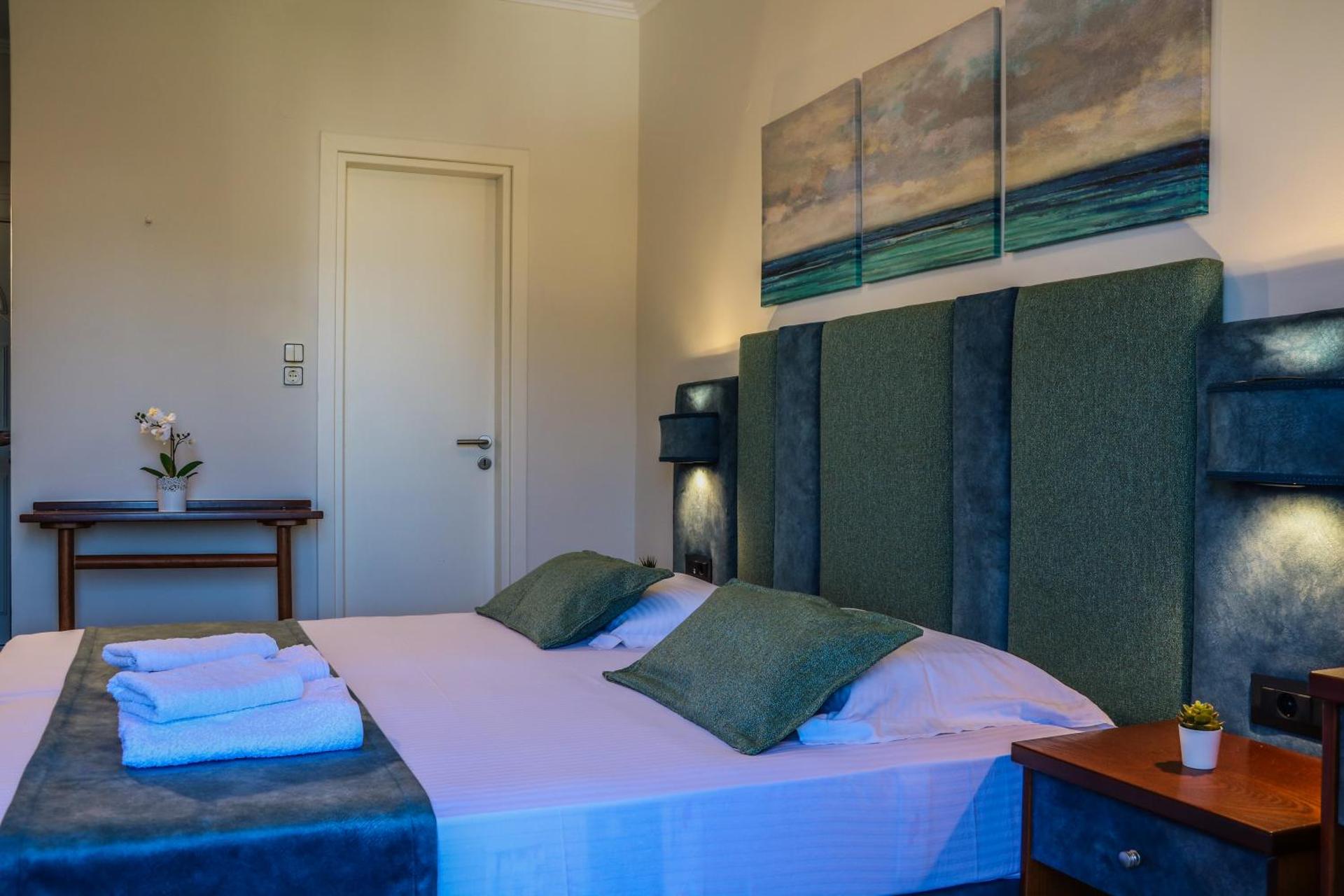 Hotel Dionysis Studios - Photo 17