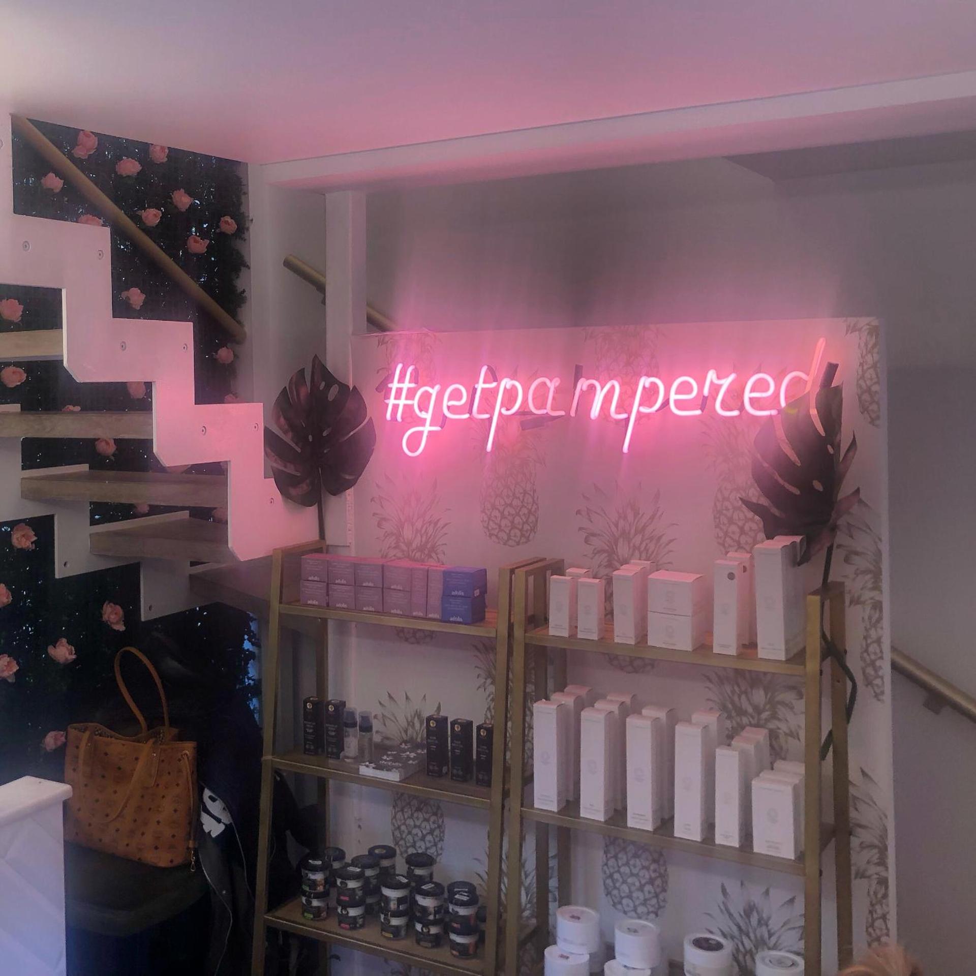 Alley Boutique Hotel and Spa - Photo 161