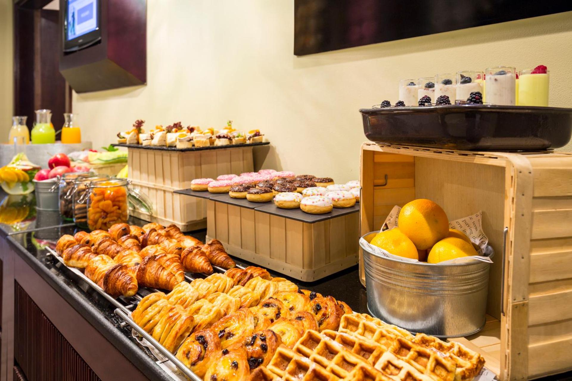 Novotel Deira Creekside Dubai - Photo 79