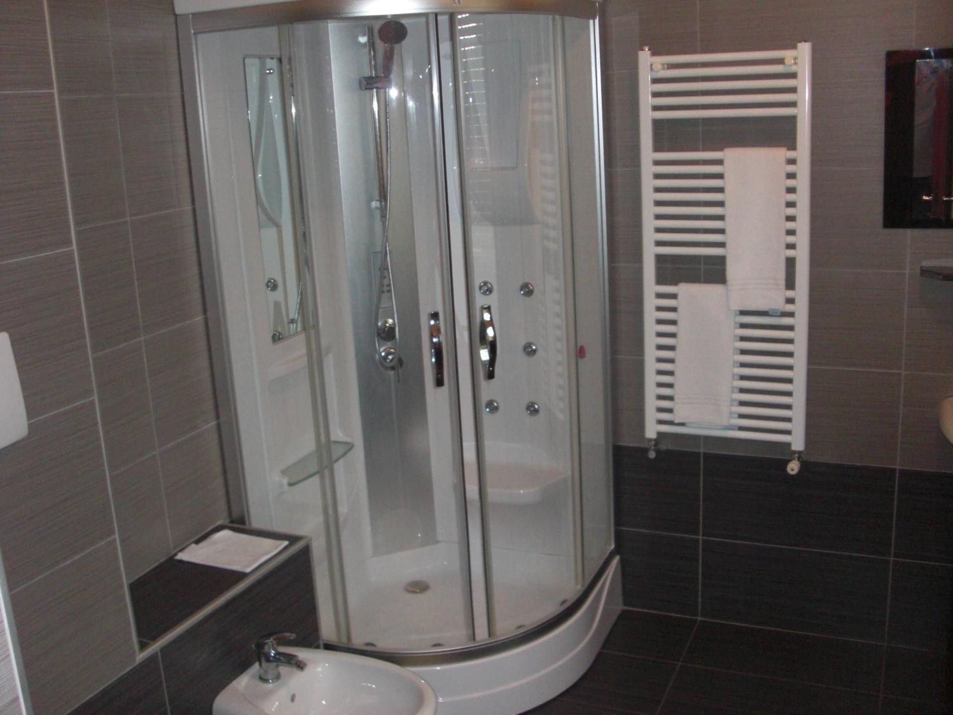 Hotel Legnano - Photo 32