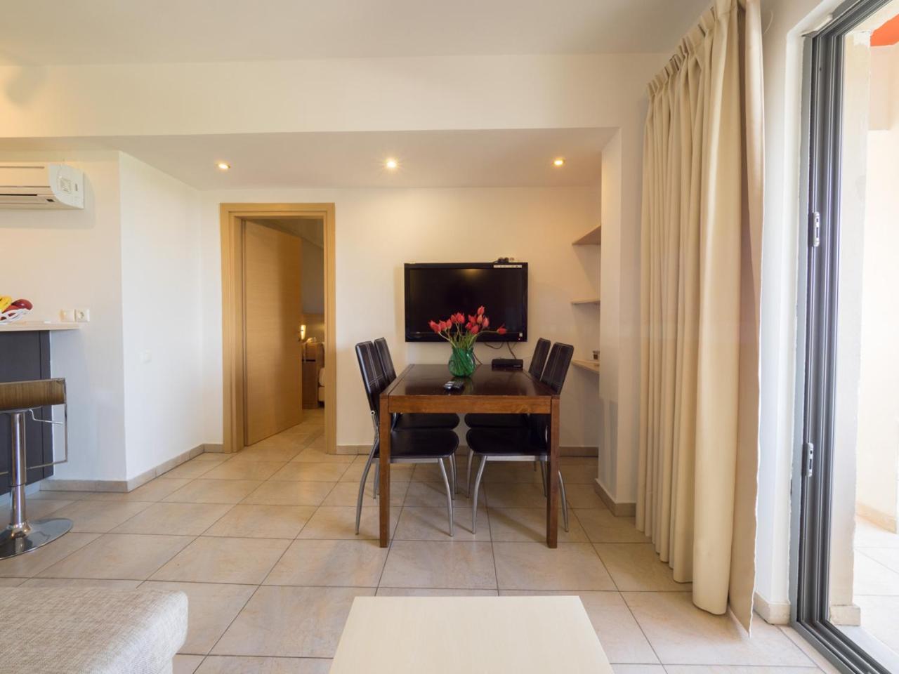 Almyra Hotel - Photo 46