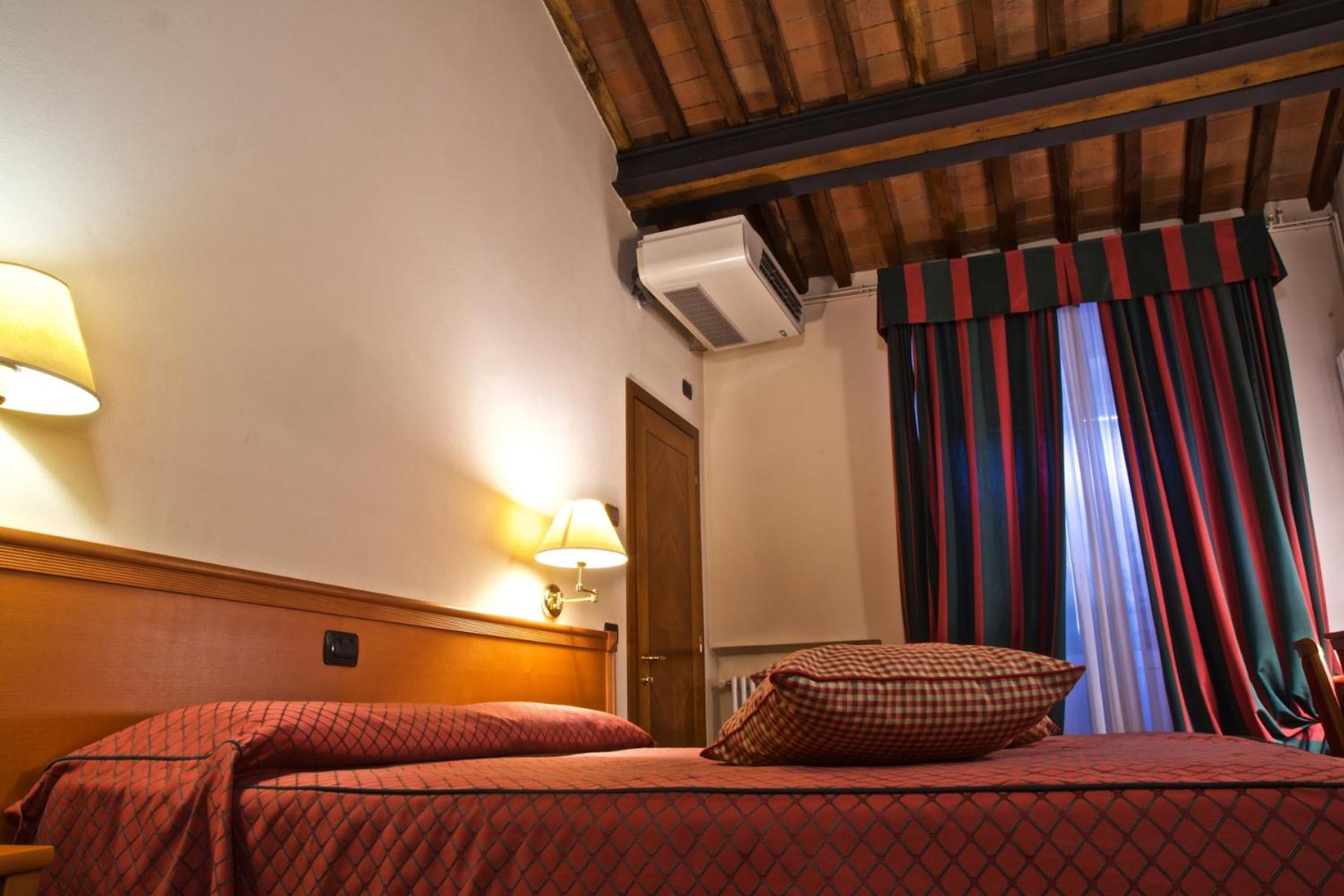 Hotel La Luna - Photo 129