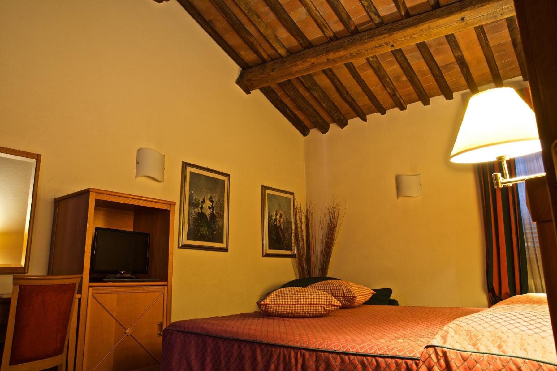 Hotel La Luna - Photo 137