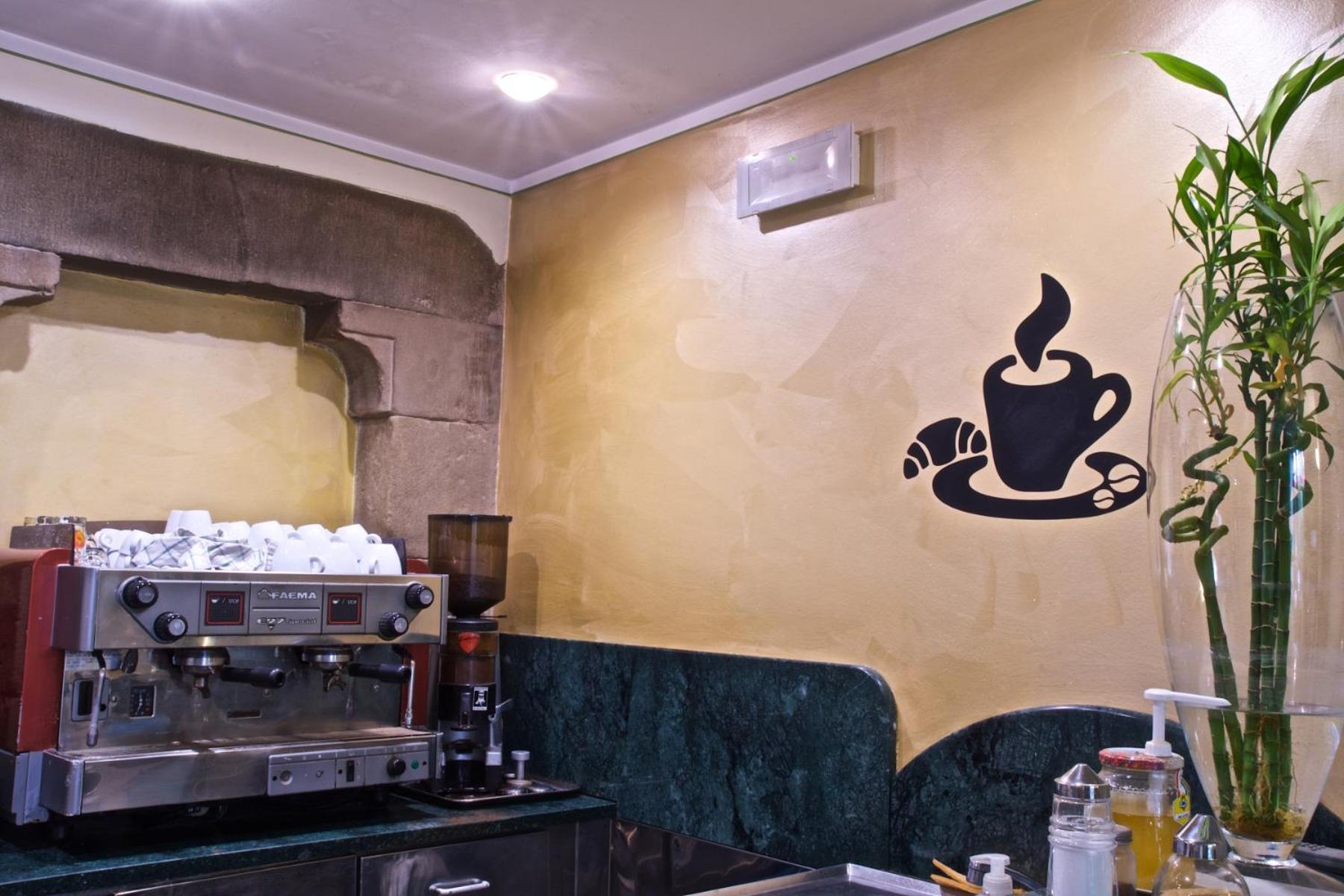 Hotel La Luna - Photo 184