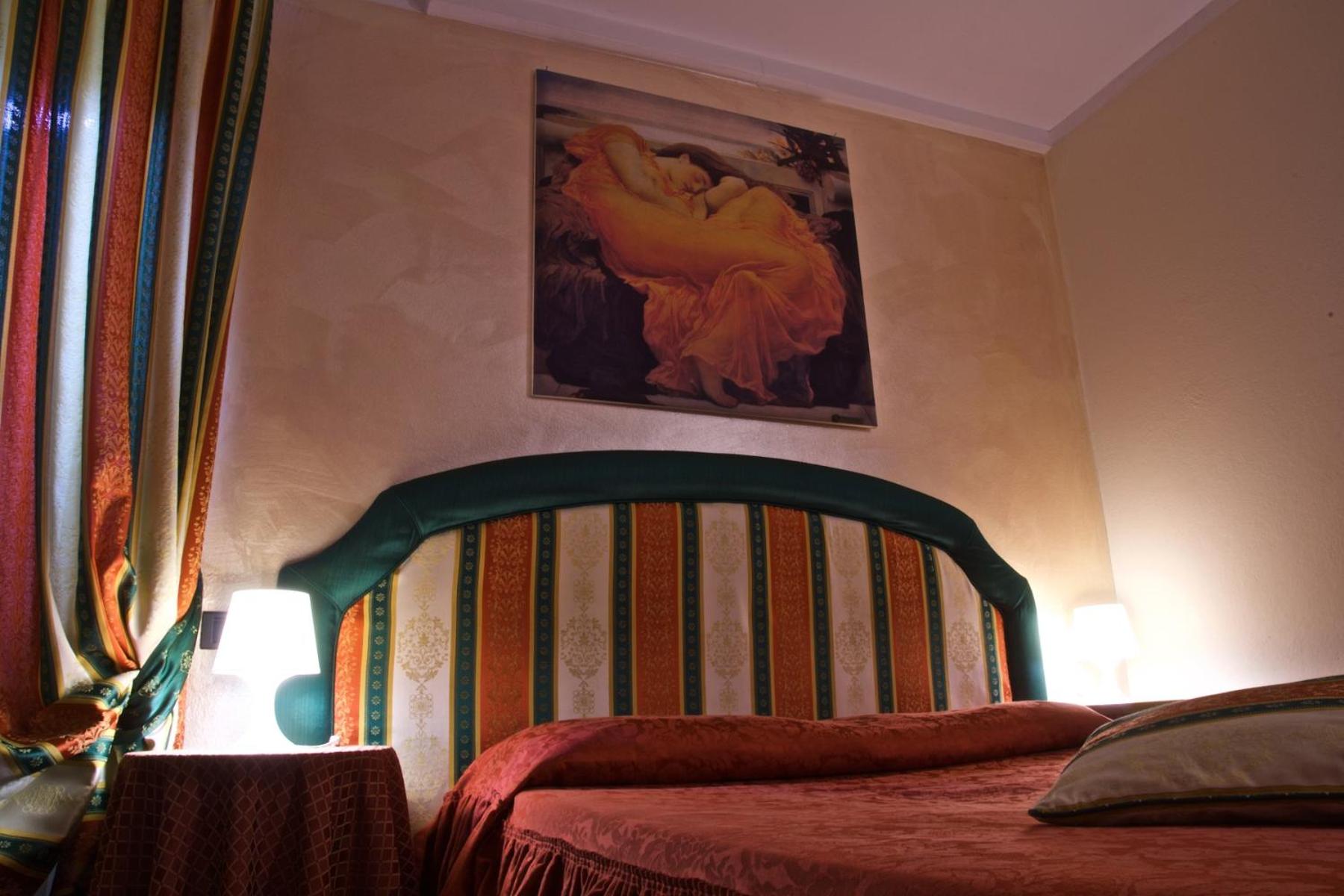 Hotel La Luna - Photo 151