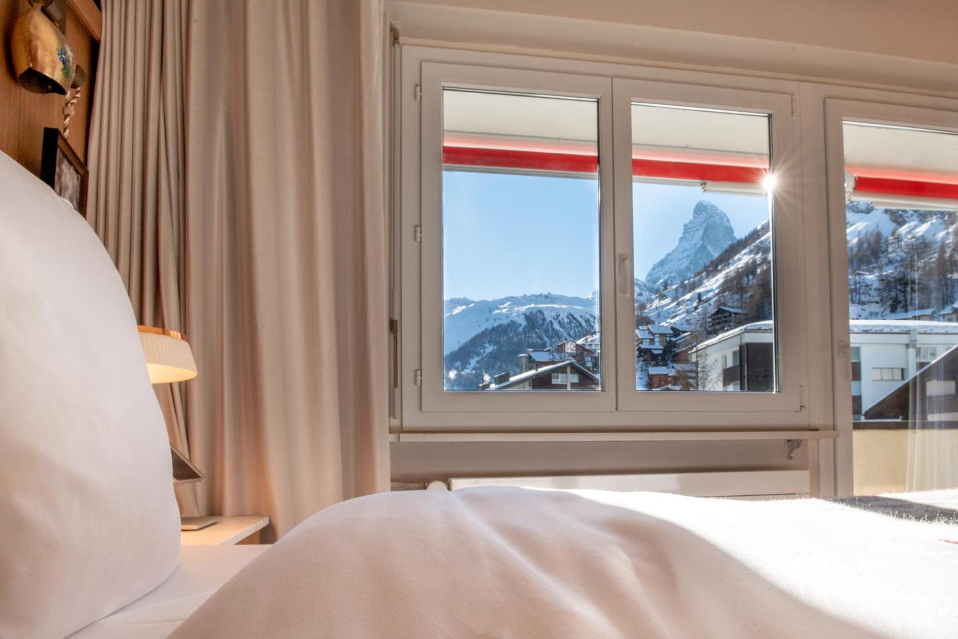 Schweizerhof Zermatt - a Small Luxury Hotel - Photo 61
