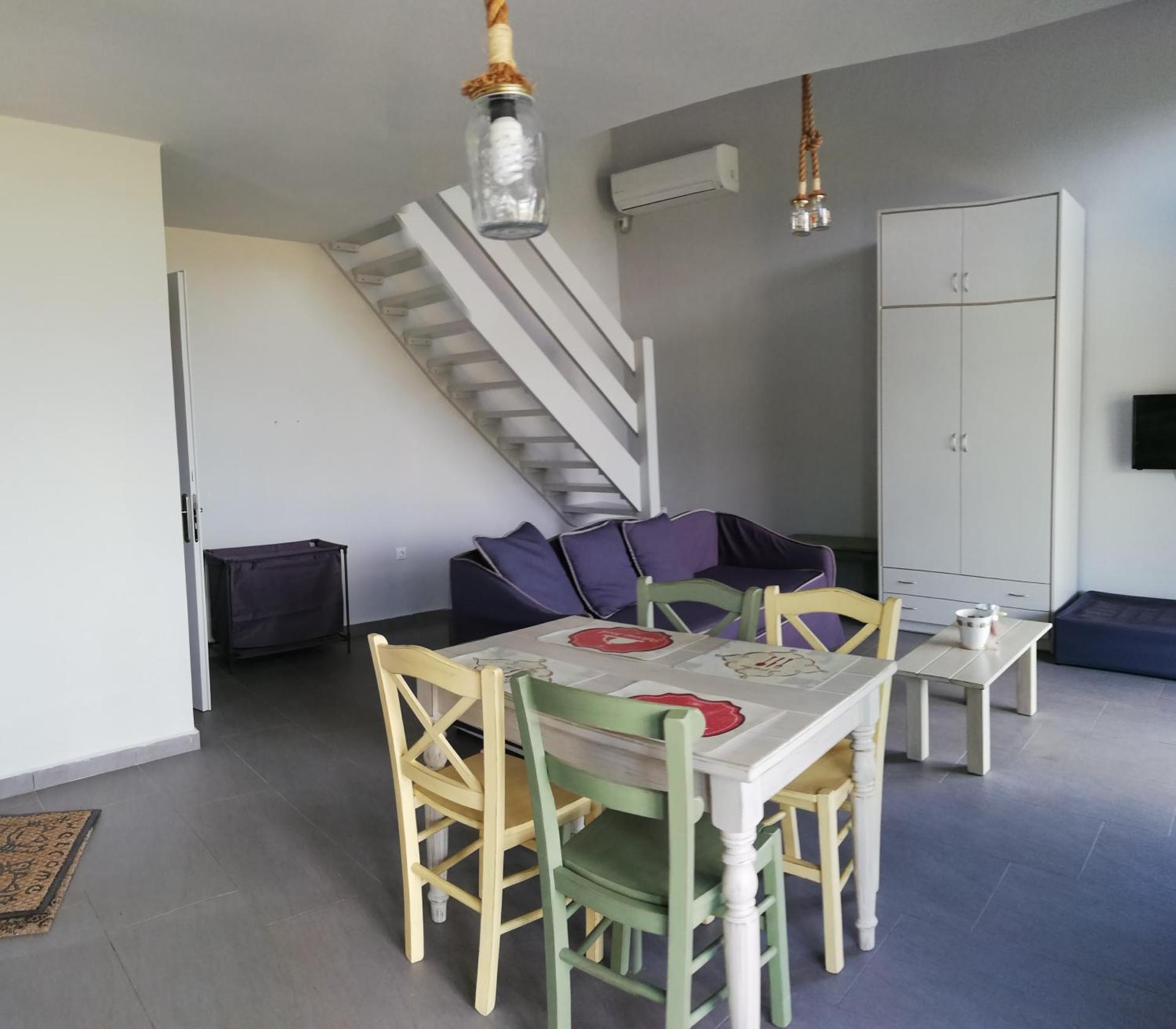 Thea Houses - Photo 26