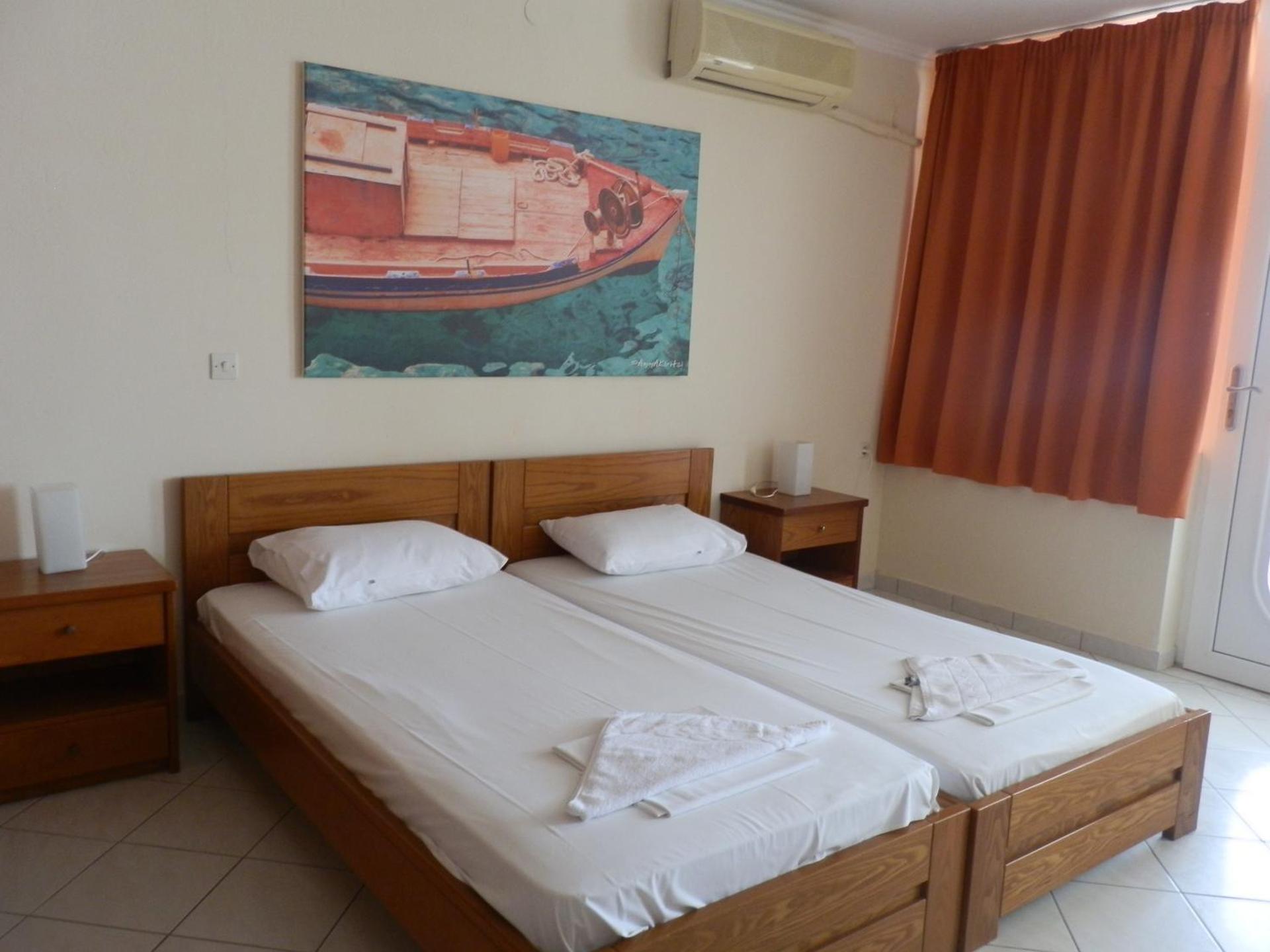 Parasporos Village - Photo 72