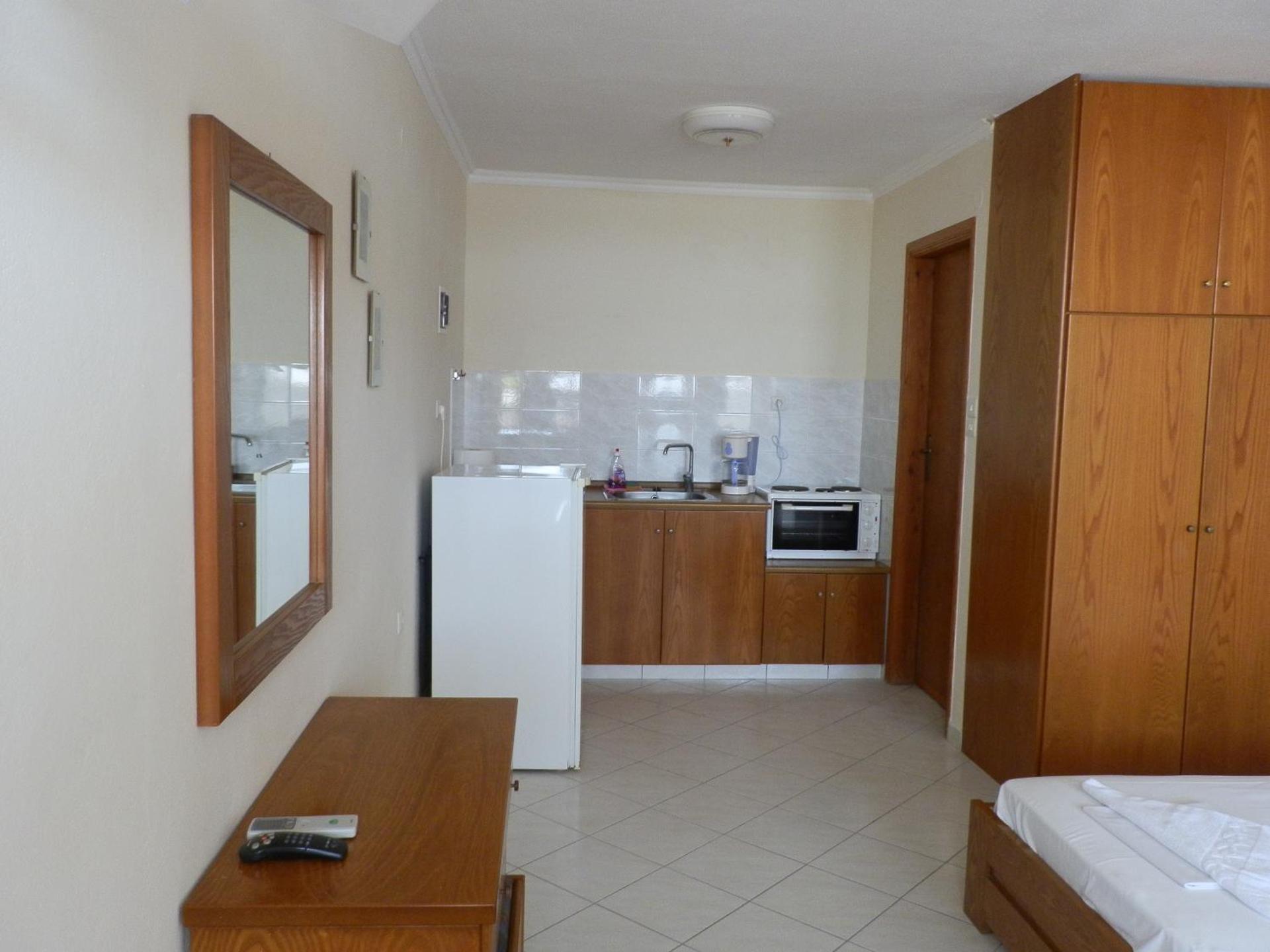 Parasporos Village - Photo 74