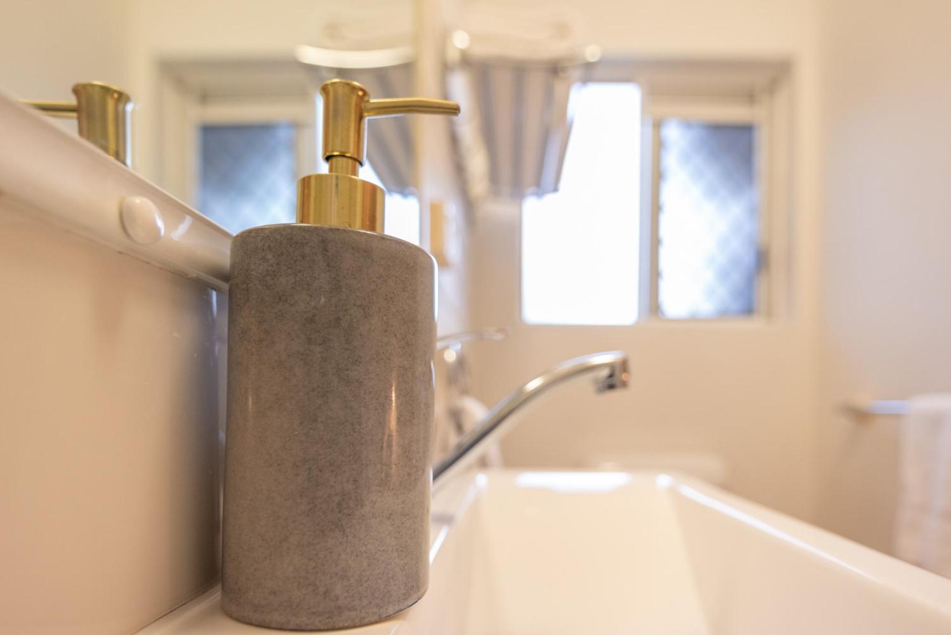 Benson Court Motel - Photo 20