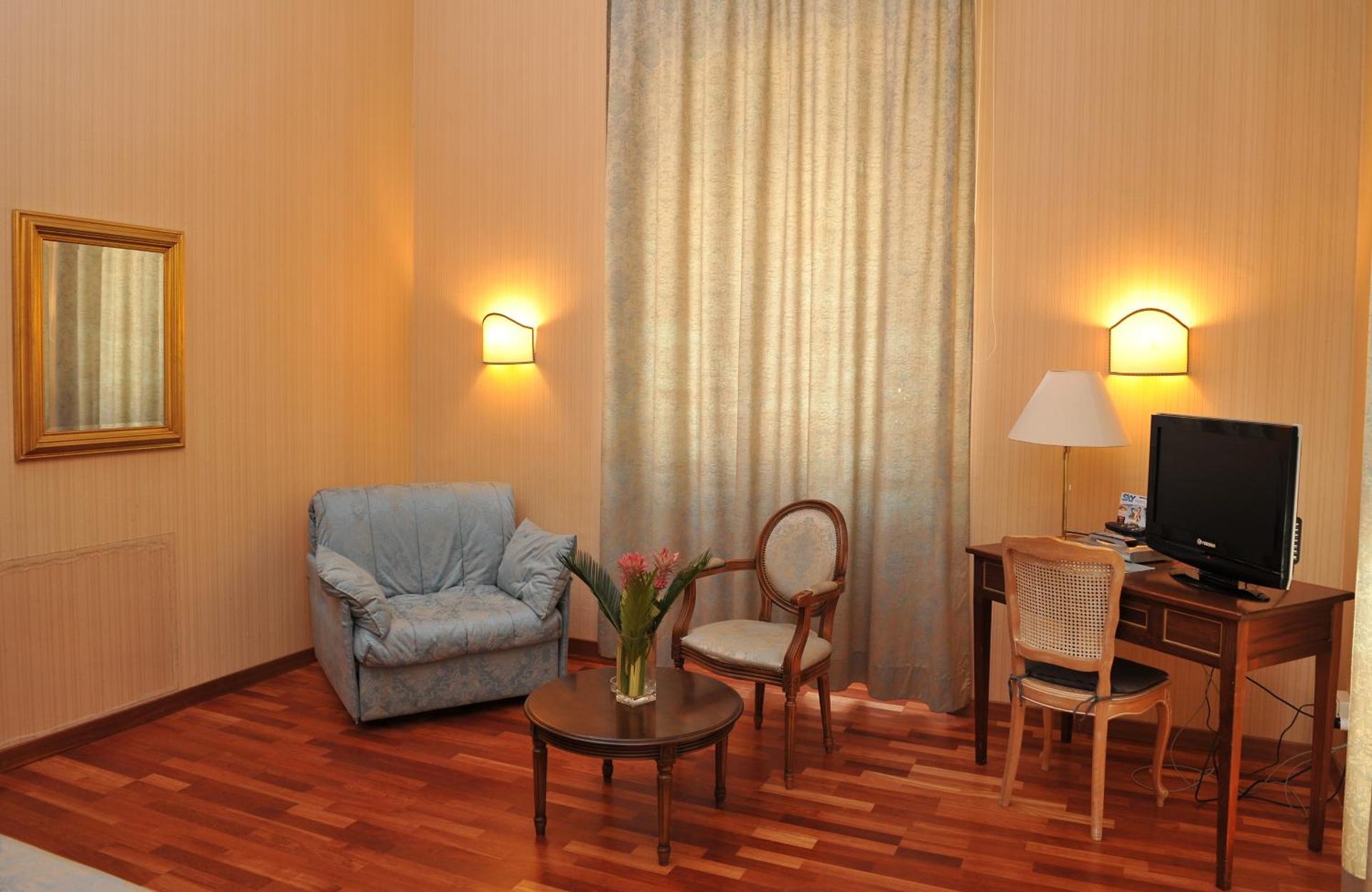 Grande Albergo Quattro Stagioni - Photo 10