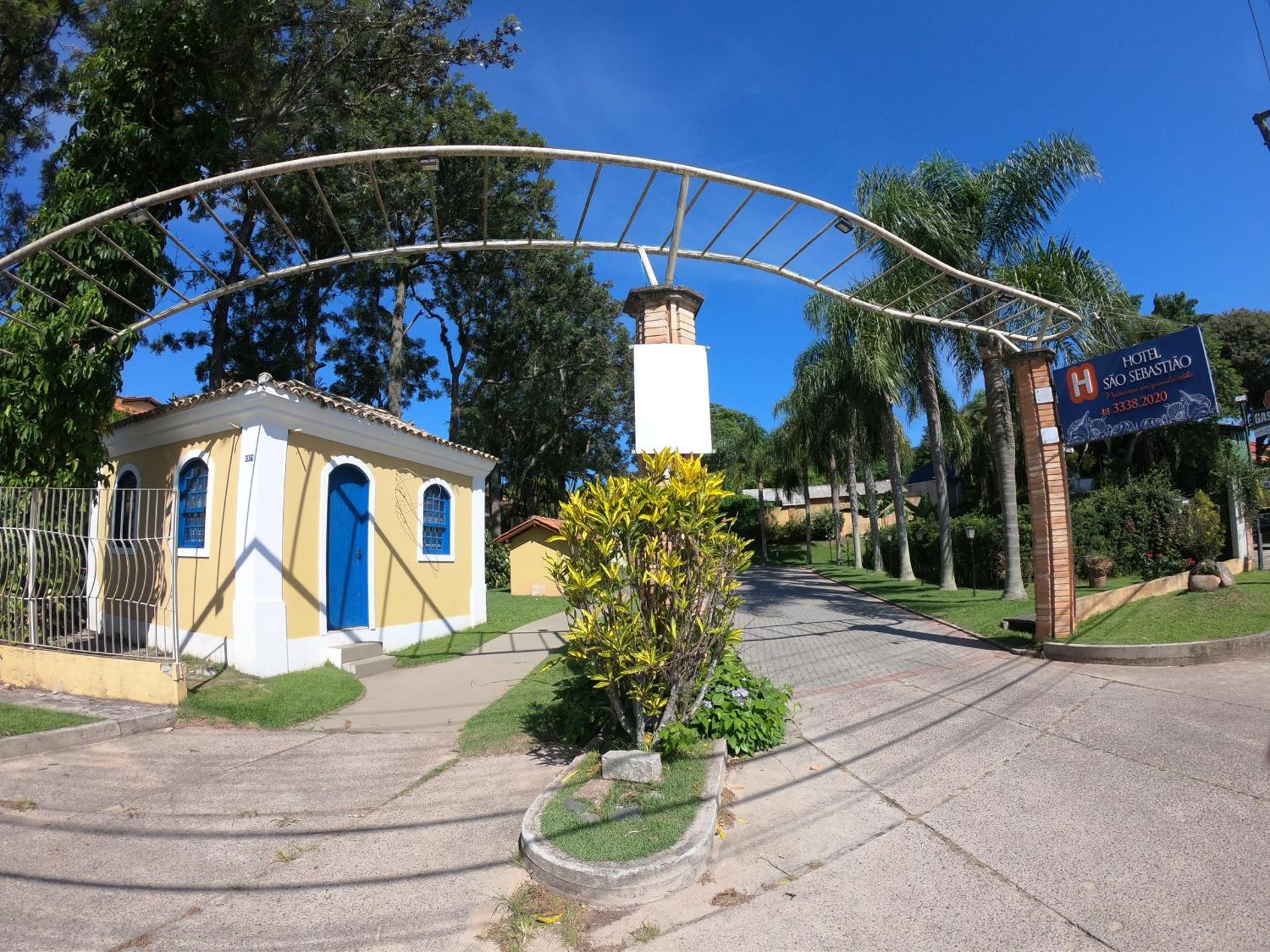 Hotel São Sebastião da Praia - Photo 64