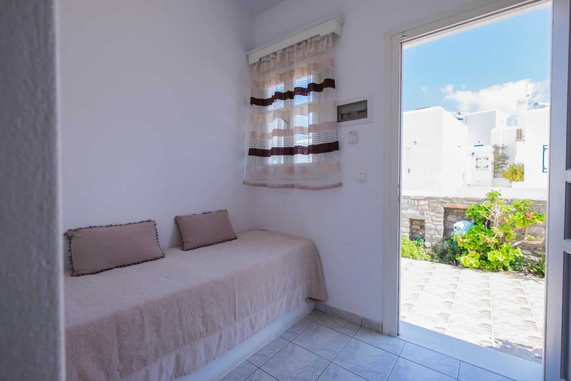 Joseph Studios - Photo 55