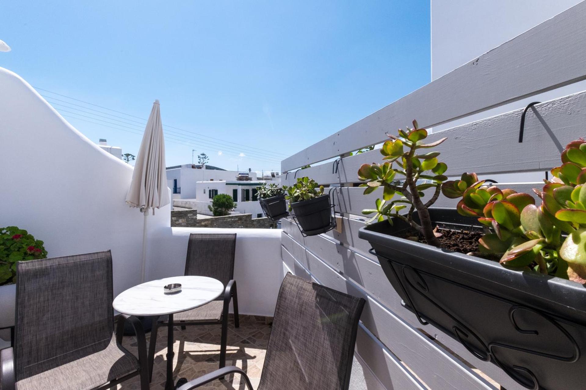 Joseph Studios - Photo 67