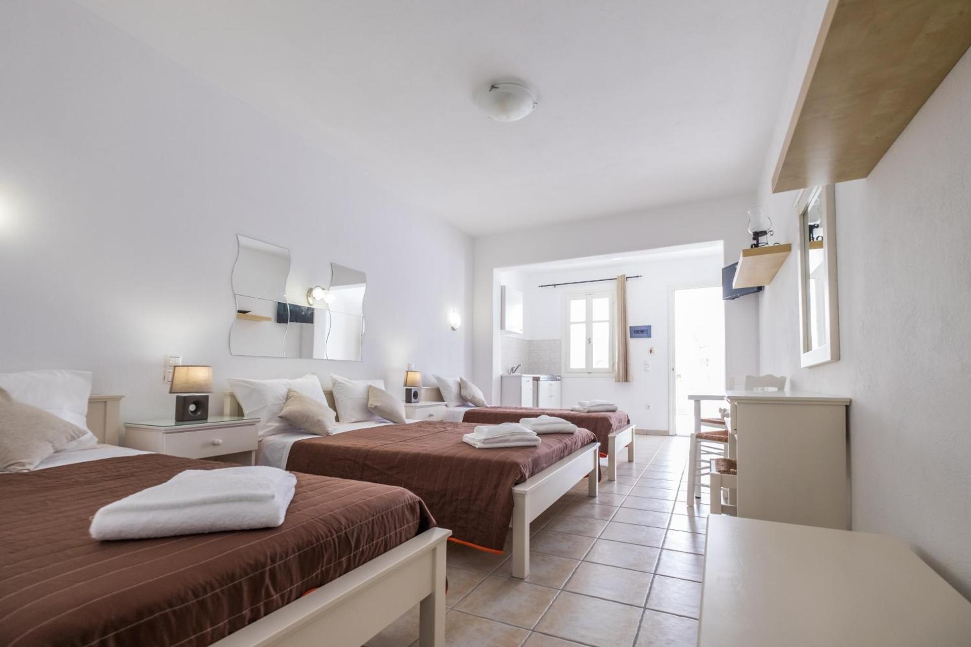 Joseph Studios - Photo 79